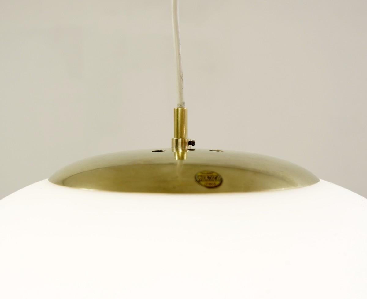 Opaline Glass and Brass Pendant Light by Stilnovo, Italy, 1950s In Good Condition In Brussels, BE