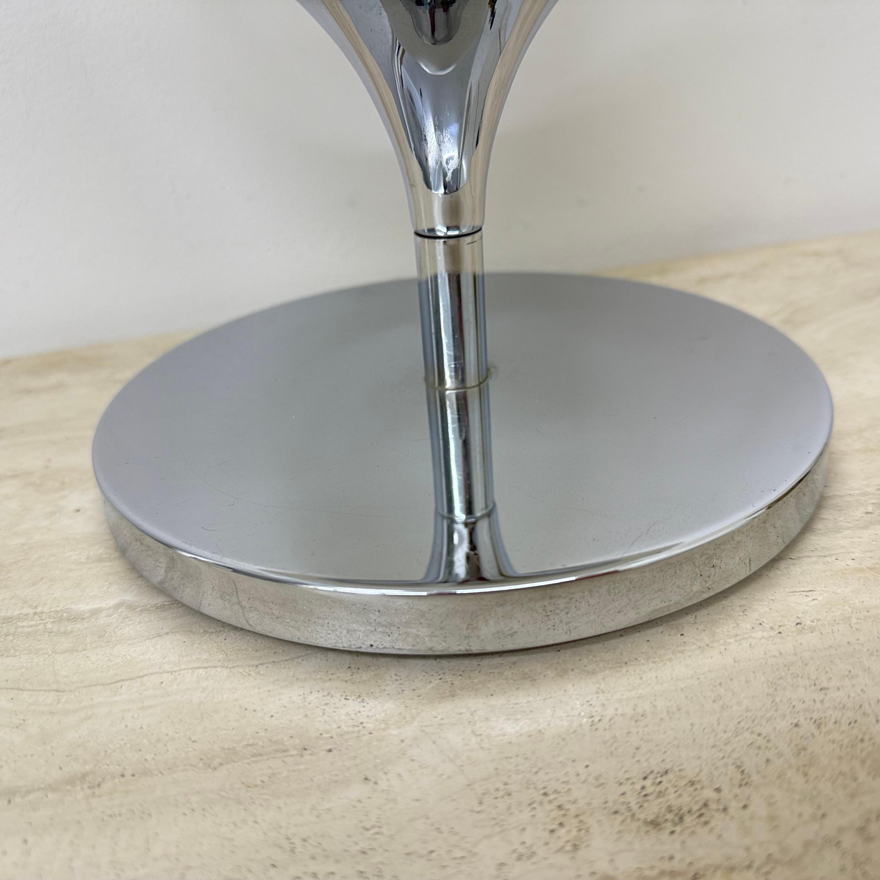 Lampe Space A Age en verre opalin, acier chromé et fonte par Kaiser Leuchten, 1970' en vente 4
