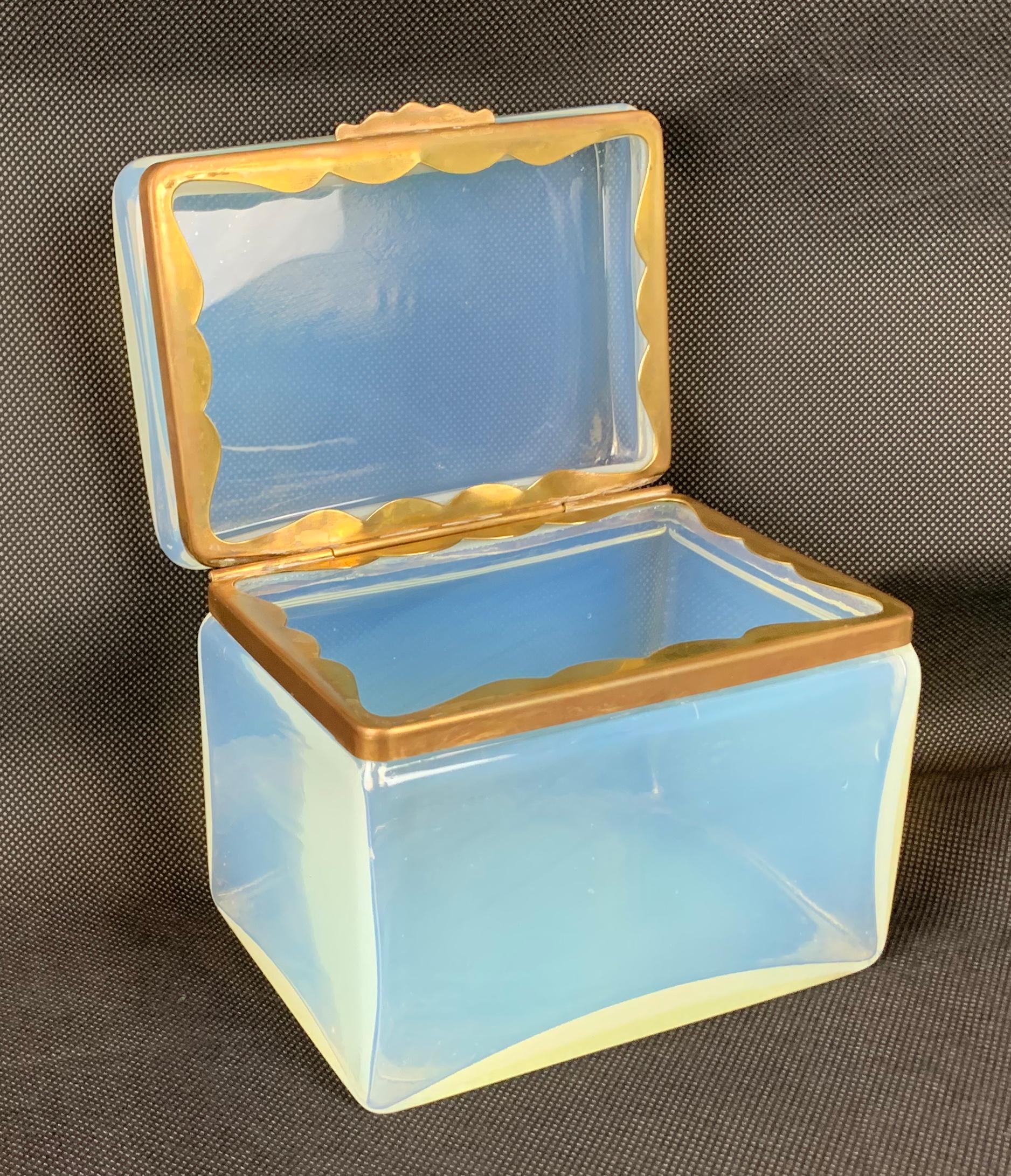 Victorian Opaline Glass Hinged Box with an Opalescent Finish and Gilt Frame