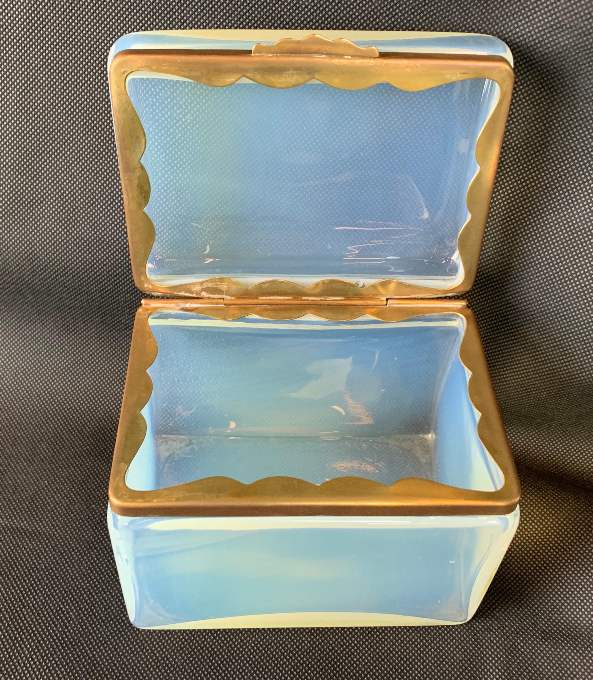 Italian Opaline Glass Hinged Box with an Opalescent Finish and Gilt Frame