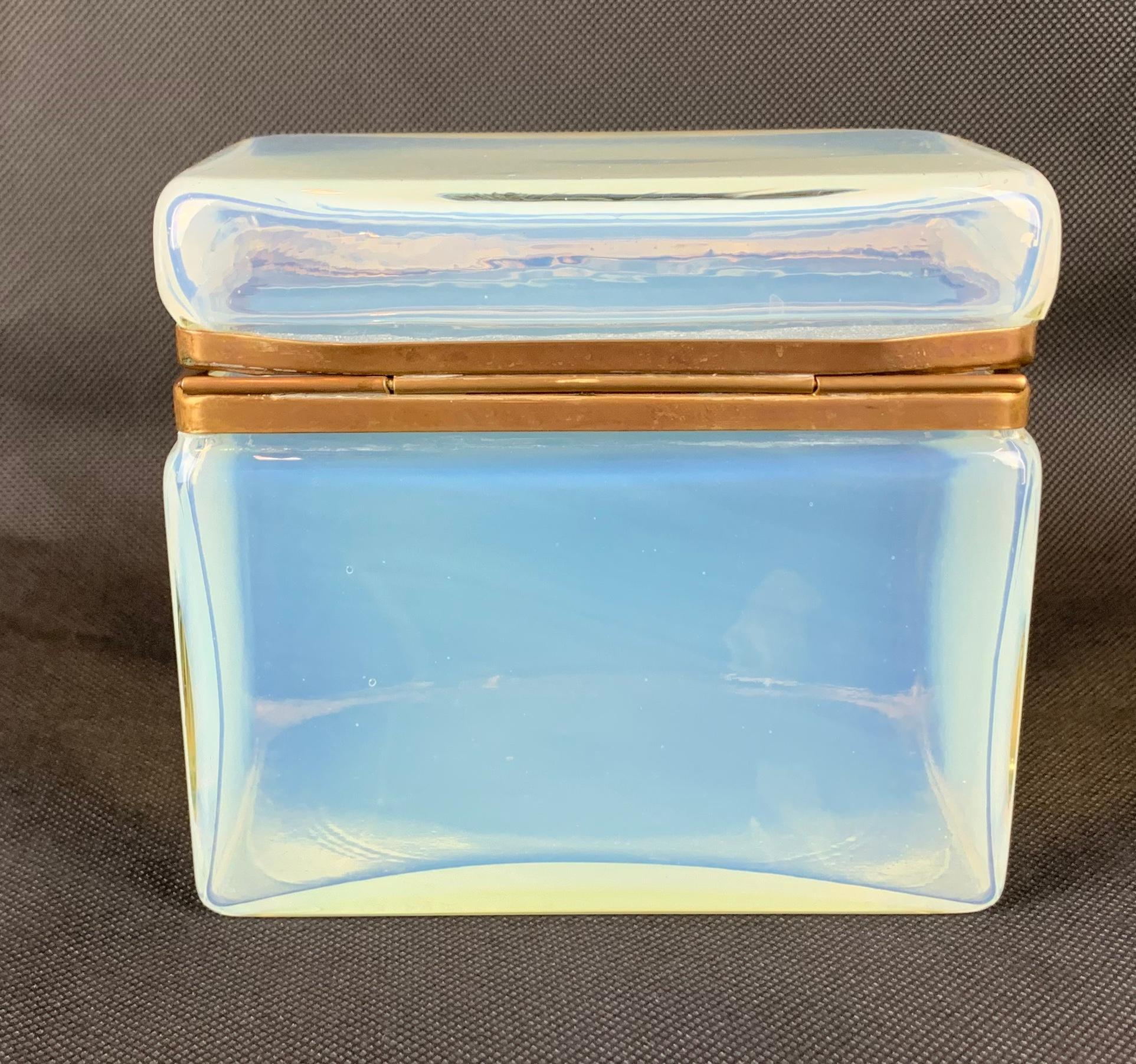 Opaline Glass Hinged Box with an Opalescent Finish and Gilt Frame In Good Condition In West Palm Beach, FL