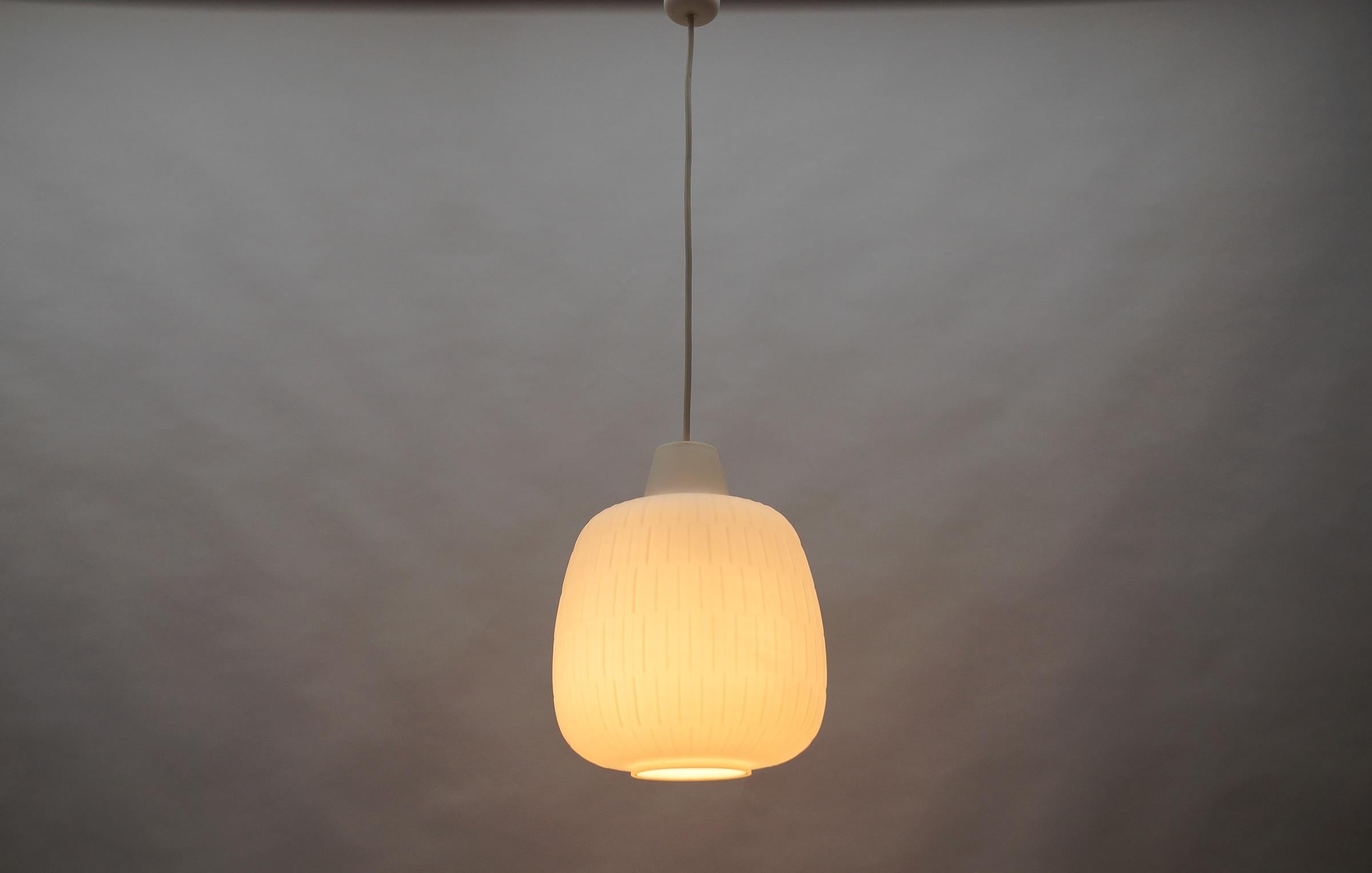 Opaline Glass Lamp 