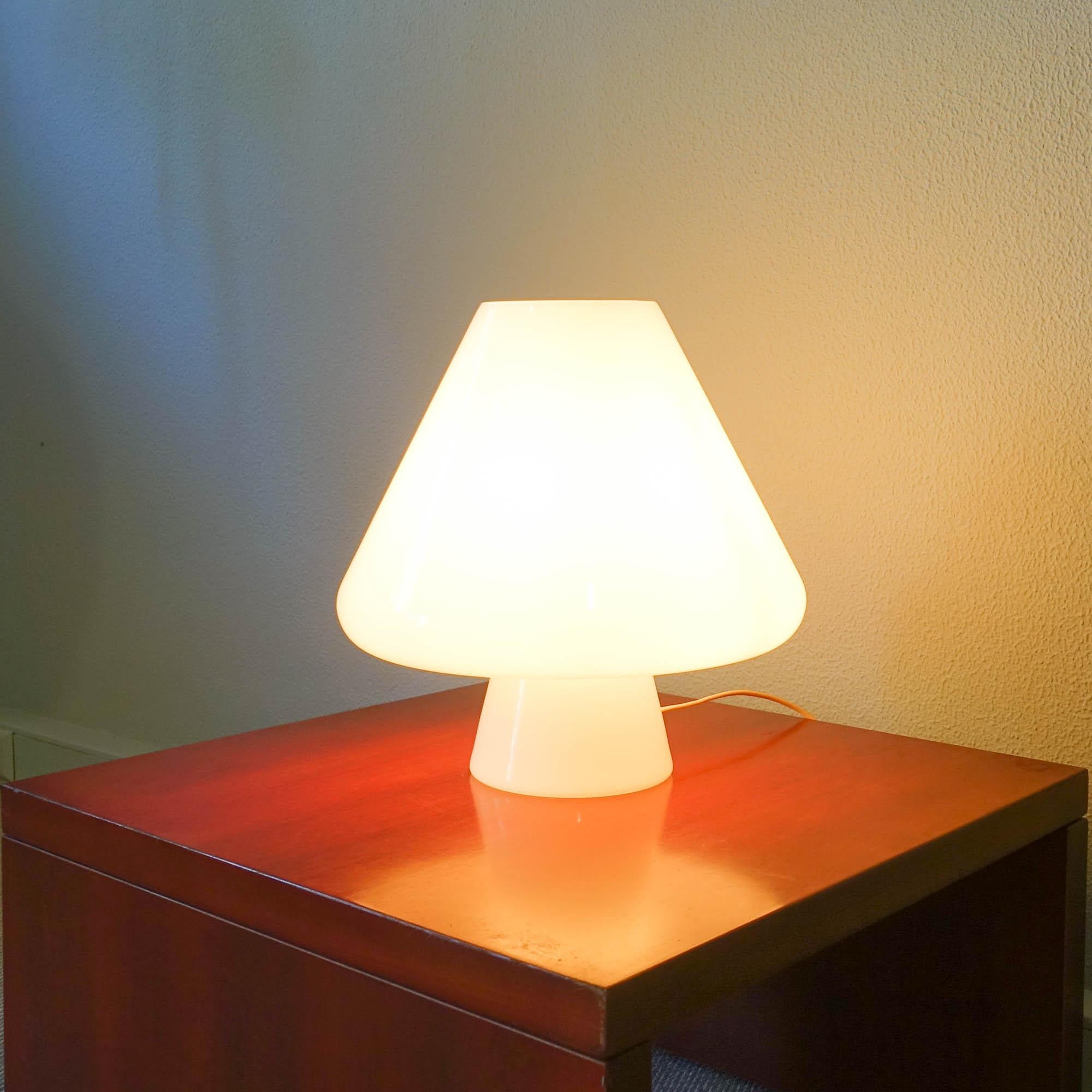 Mid-Century Modern Opaline Glass Mushroom Table Lamp from Venini, 1960s