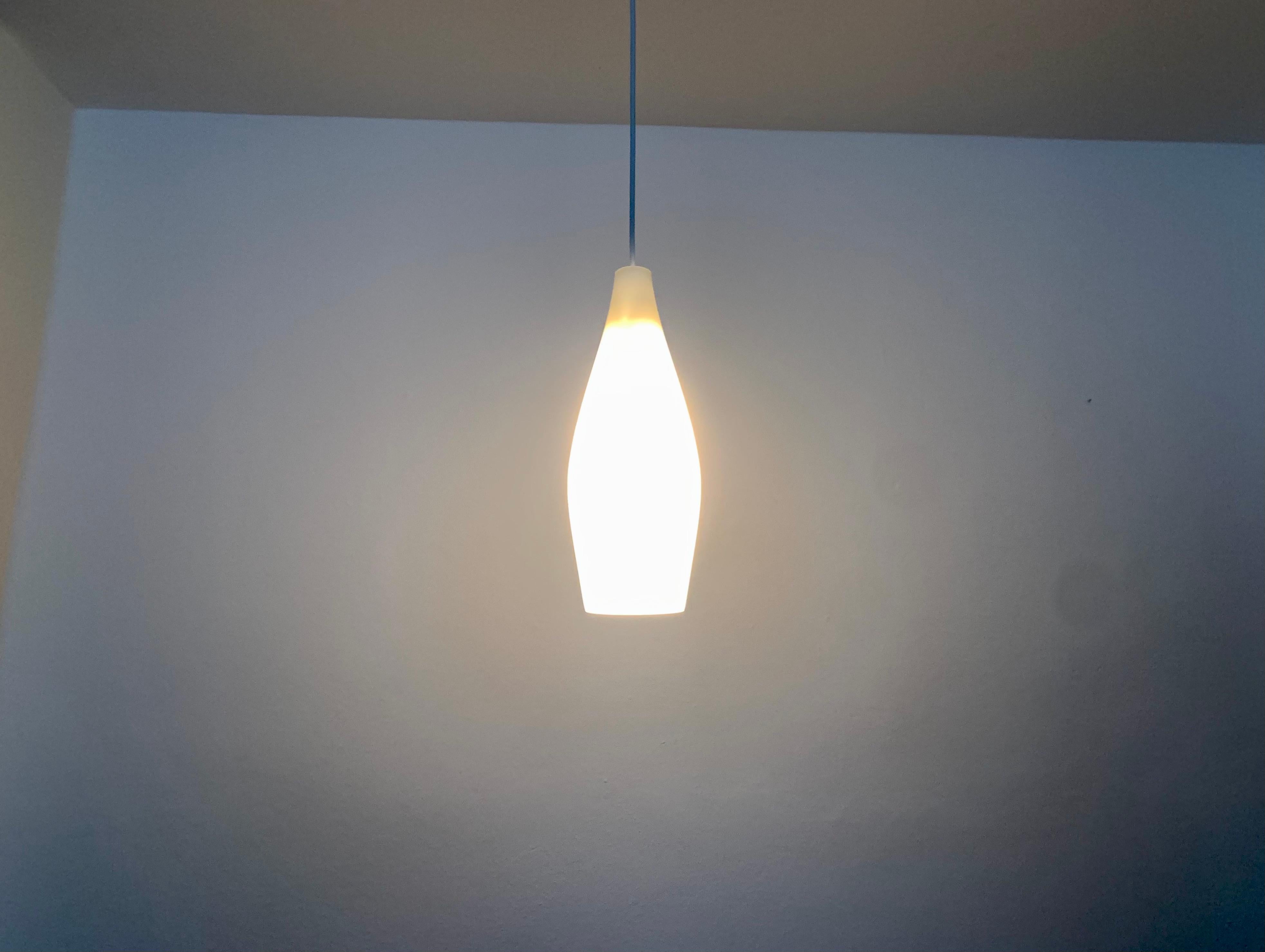 Opaline Glass Pendant Lamp by Aloys Gangkofner for Peill and Putzler For Sale 2