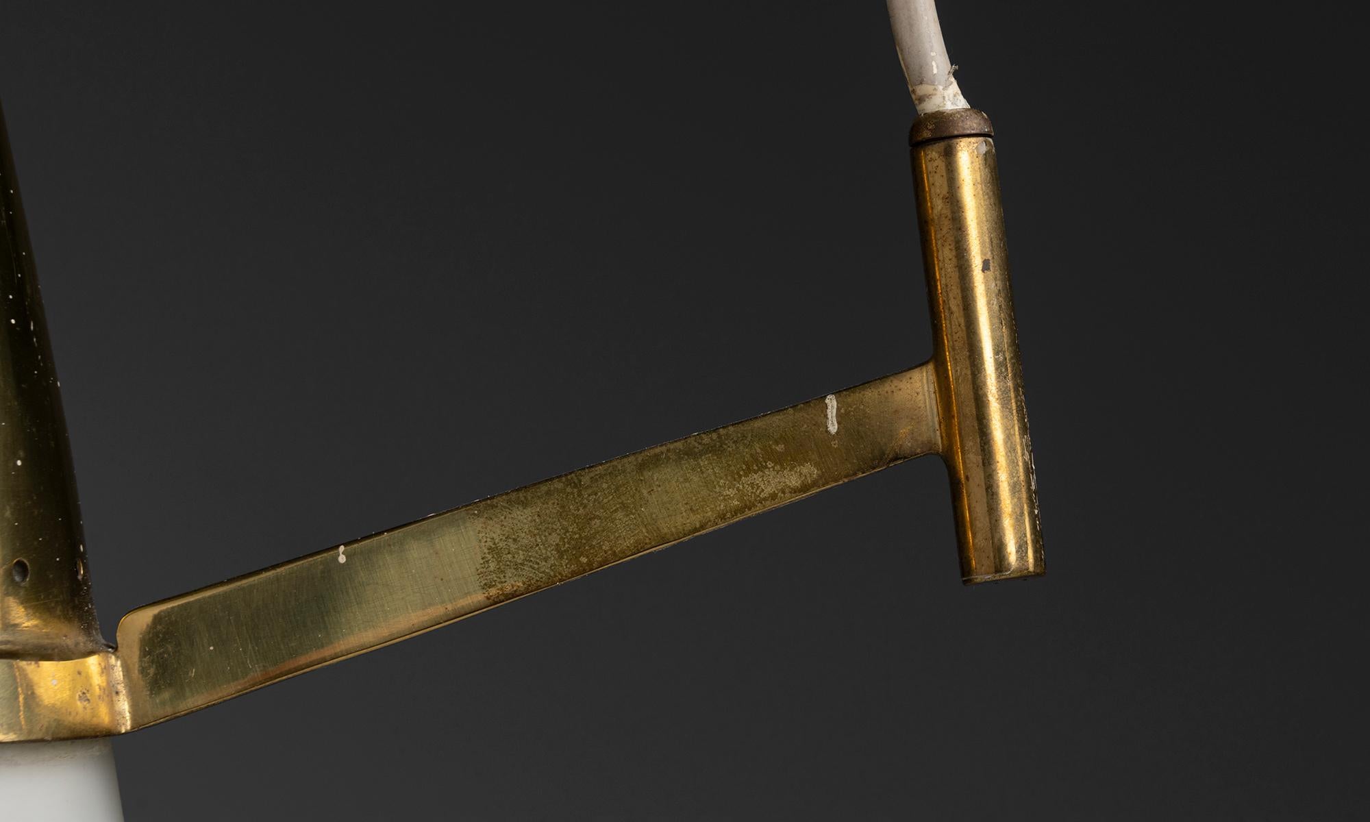 Opaline Glass Suspension Lamp, Italy 1960 siglo XX en venta