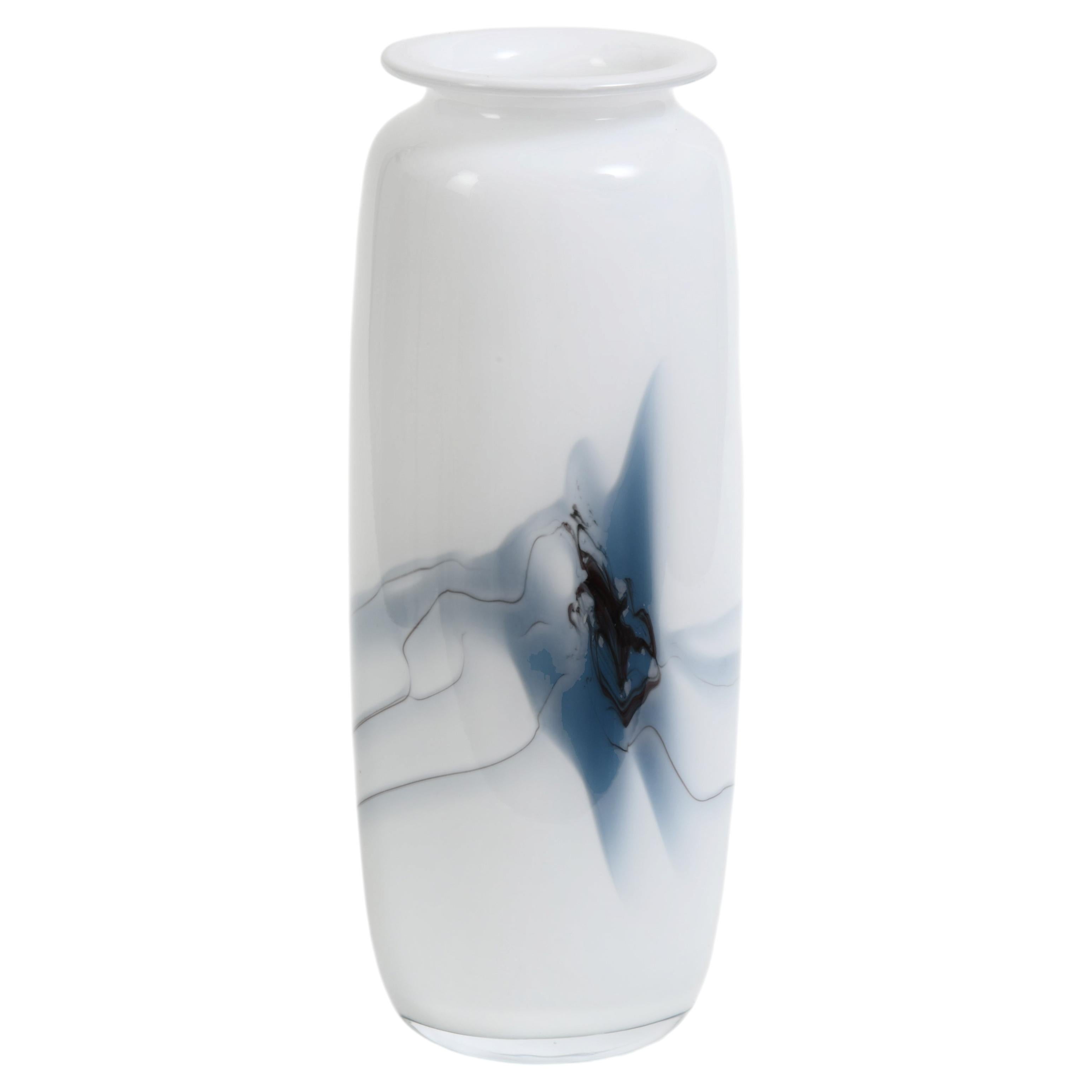 Vase en verre opalin, modèle "Atlantis", am designs de Michael Bang pour Holmegaard 1980