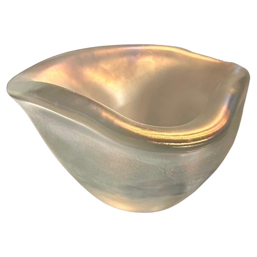 Bol en verre de Murano irisé et opalin