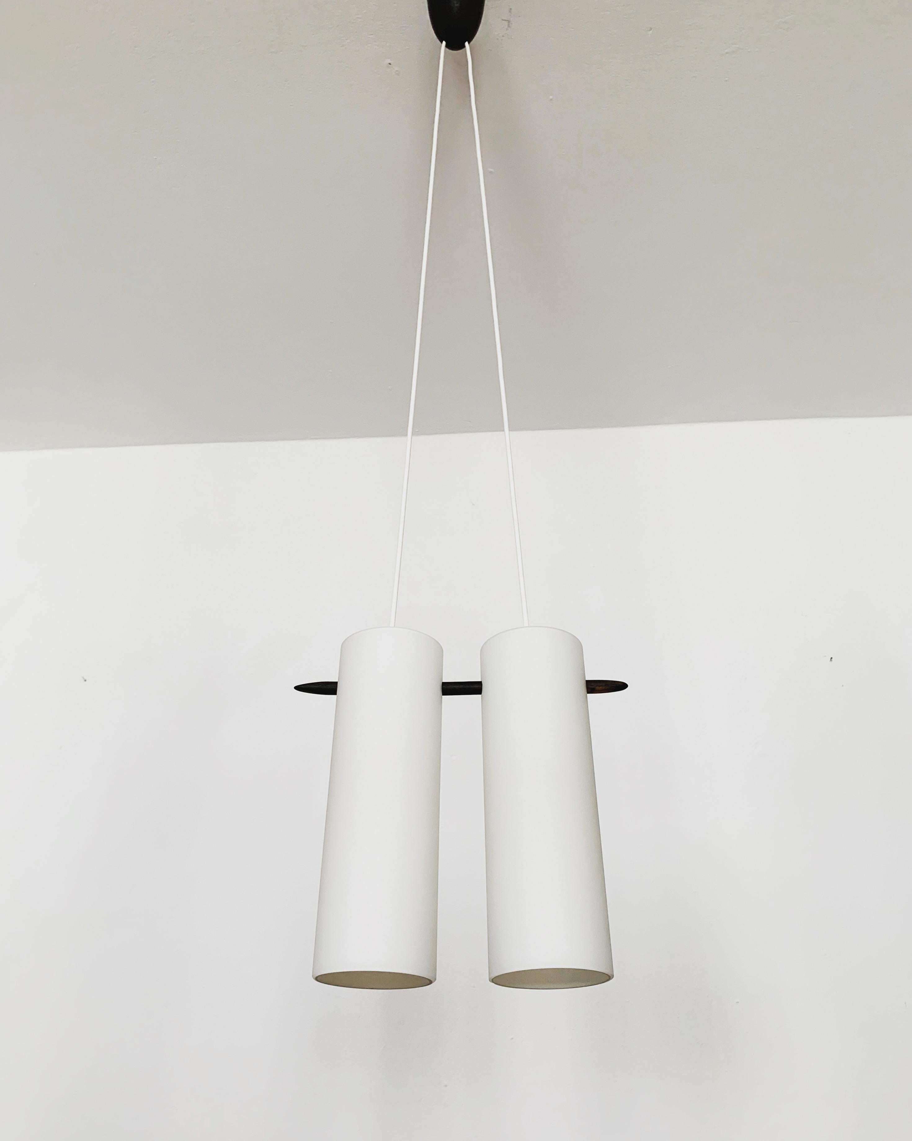 Opaline Lampe von Uno und Östen Kristiansson für Luxus (Skandinavische Moderne) im Angebot