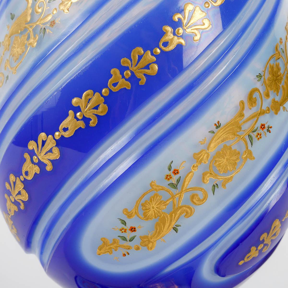 Opaline Overlay Vase, Gold Enamelled, Napoleon III Period. For Sale 1
