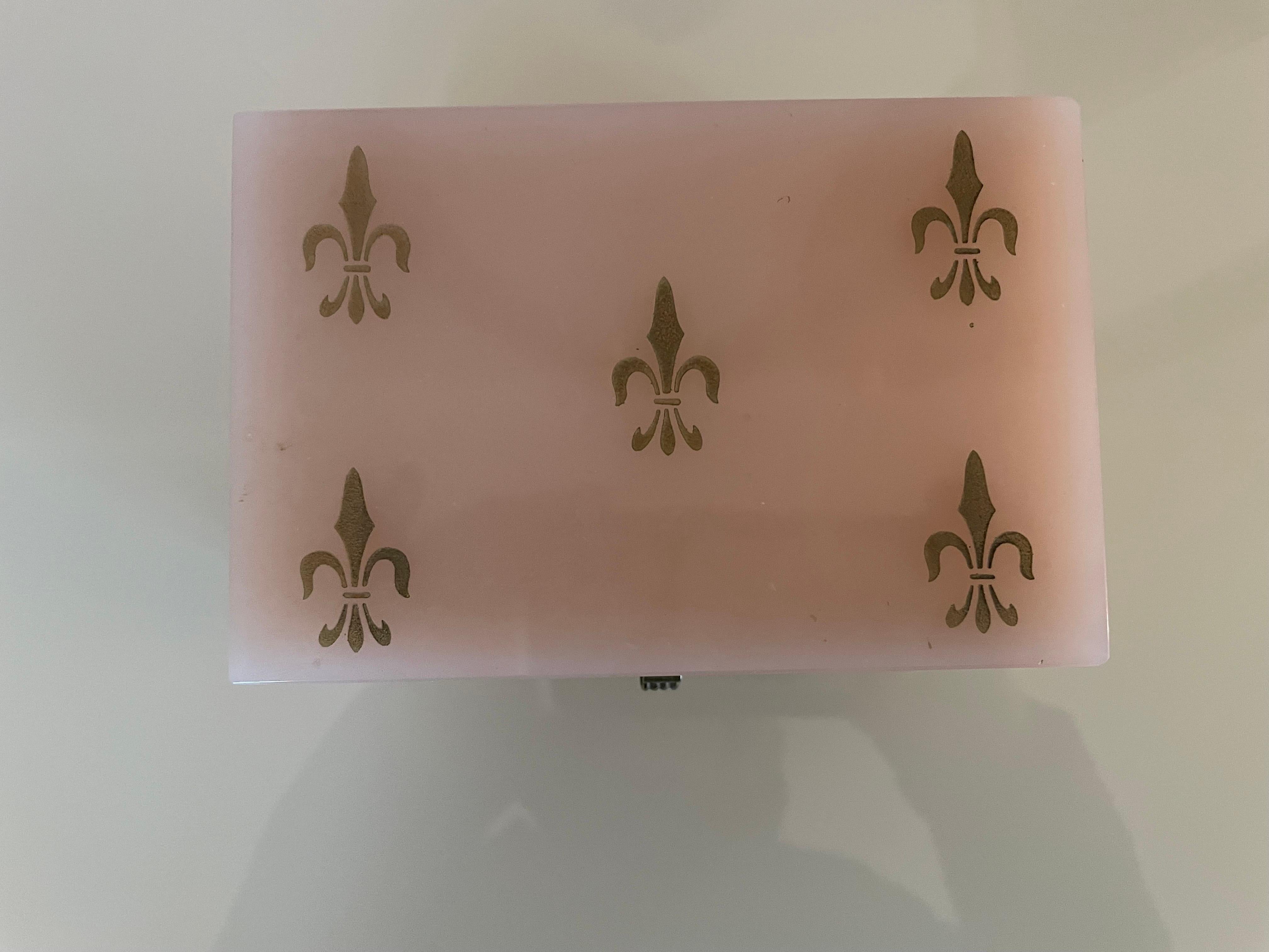 Opaline Glass Opaline Pale Pink Box  For Sale