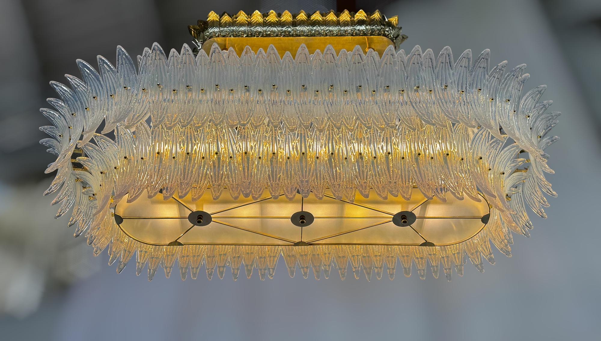 Lampadario Opaline Palmette di Fabio Ltd in vendita 3