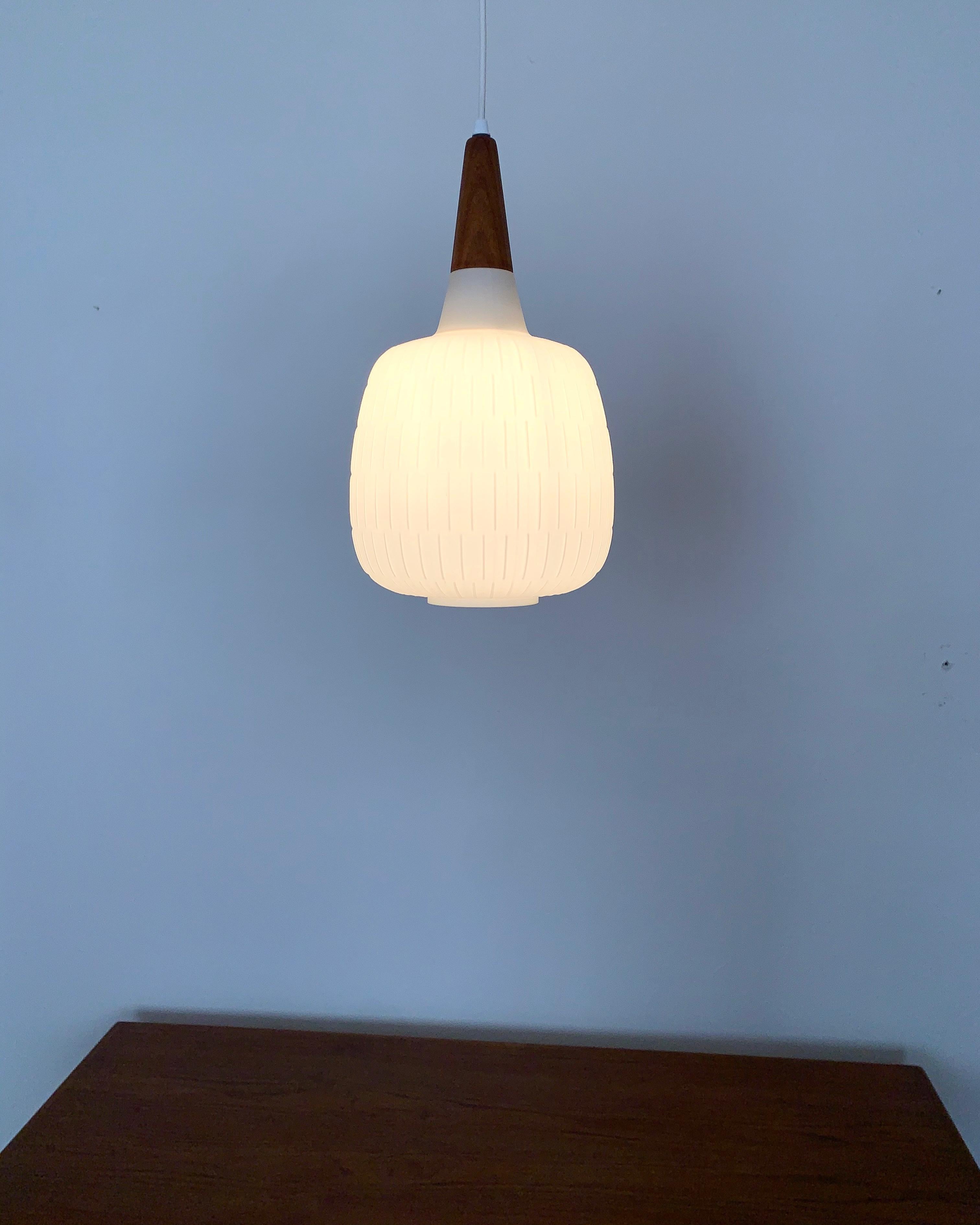 Opaline Pendant Lamp by Aloys Gangkofner for Peill and Putzler For Sale 1