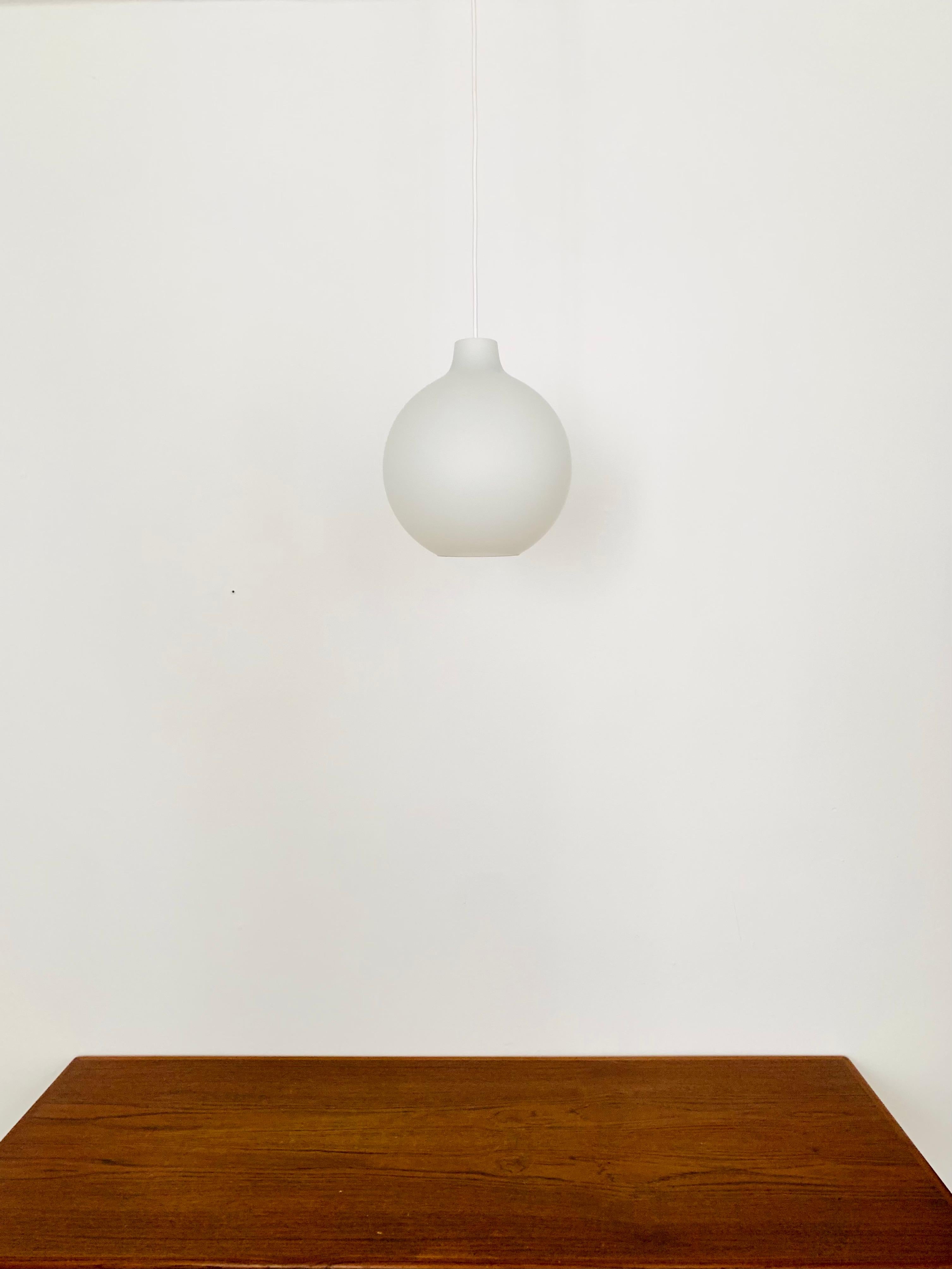 Opaline Pendant Lamp by Aloys Gangkofner for Peill and Putzler In Good Condition For Sale In München, DE