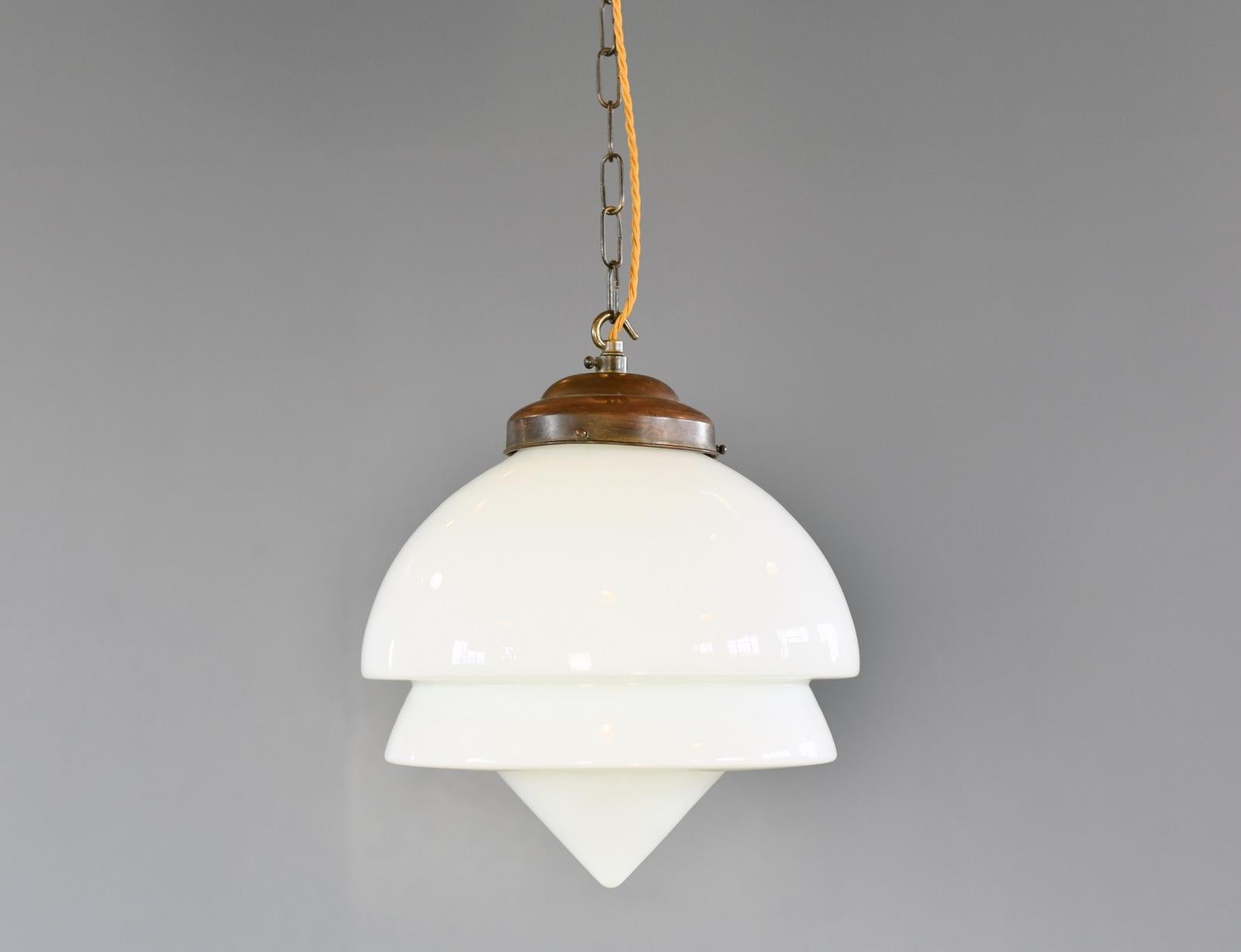 Bauhaus Lampada a sospensione opalina di Gispen, circa 1930 in vendita