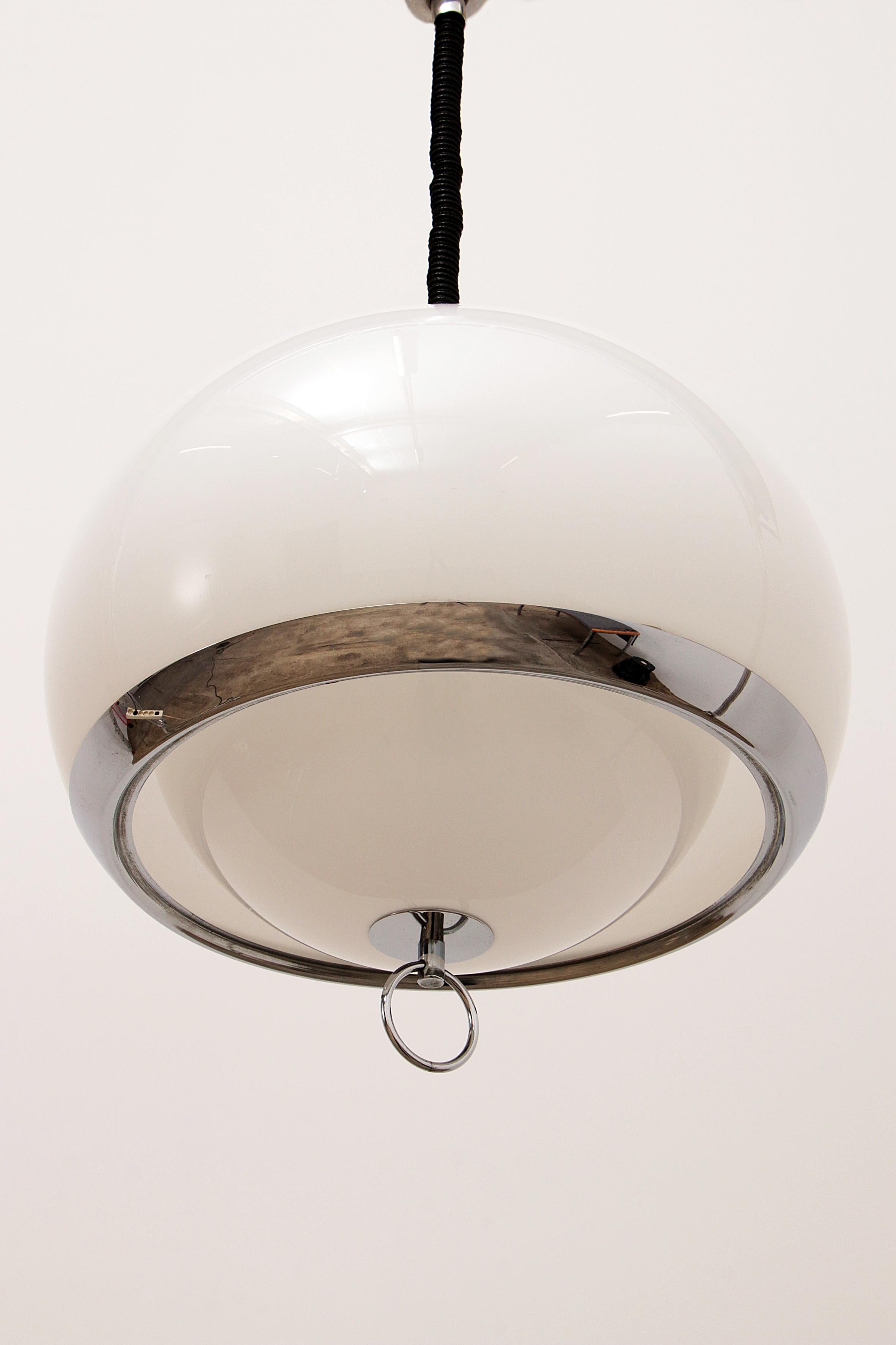 Opaline Space Age German Pendant Lamp with Harmonica Cord For Sale 4