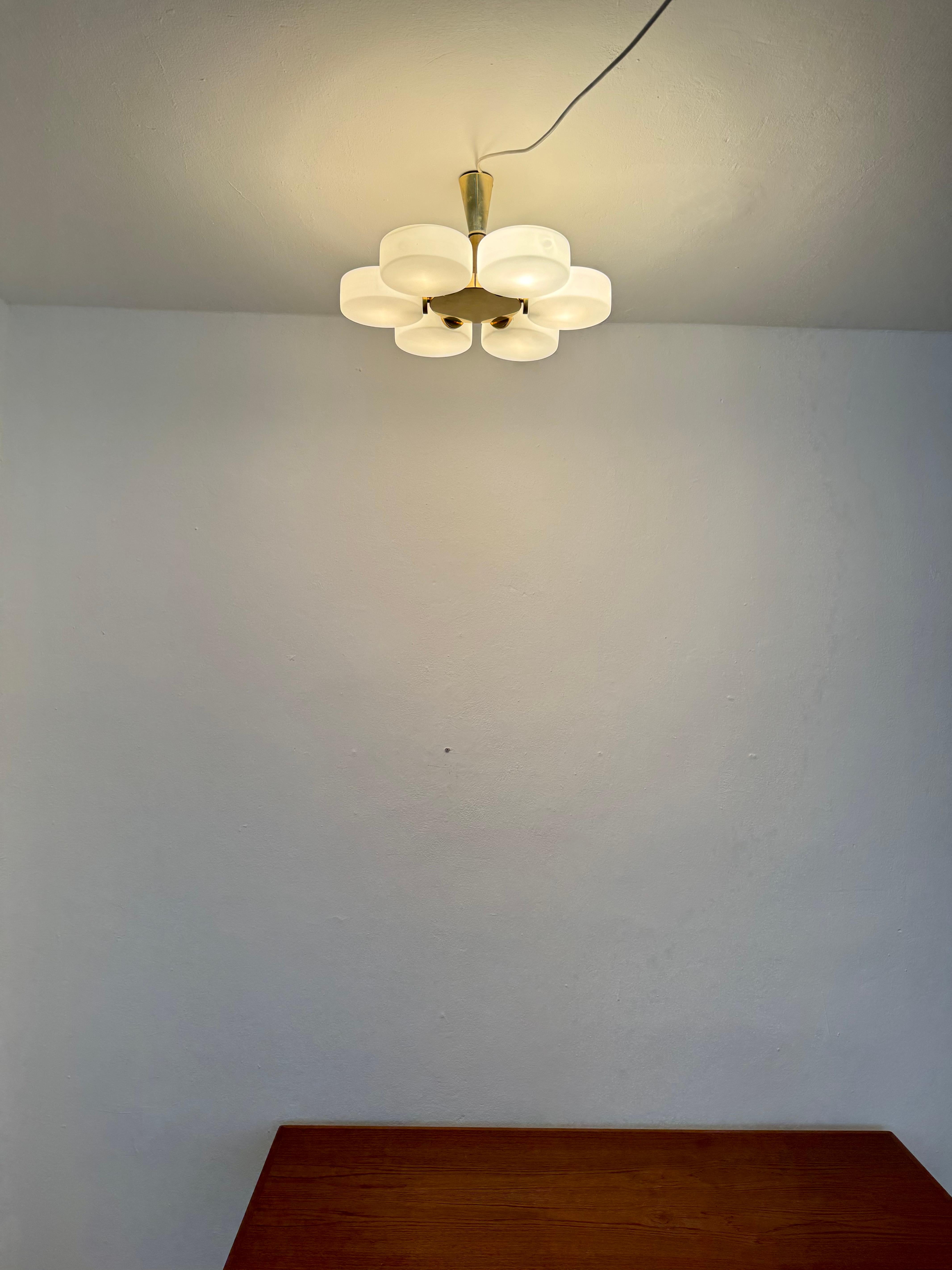 Lampadario Sputnik Opaline di Kaiser Leuchten in vendita 5