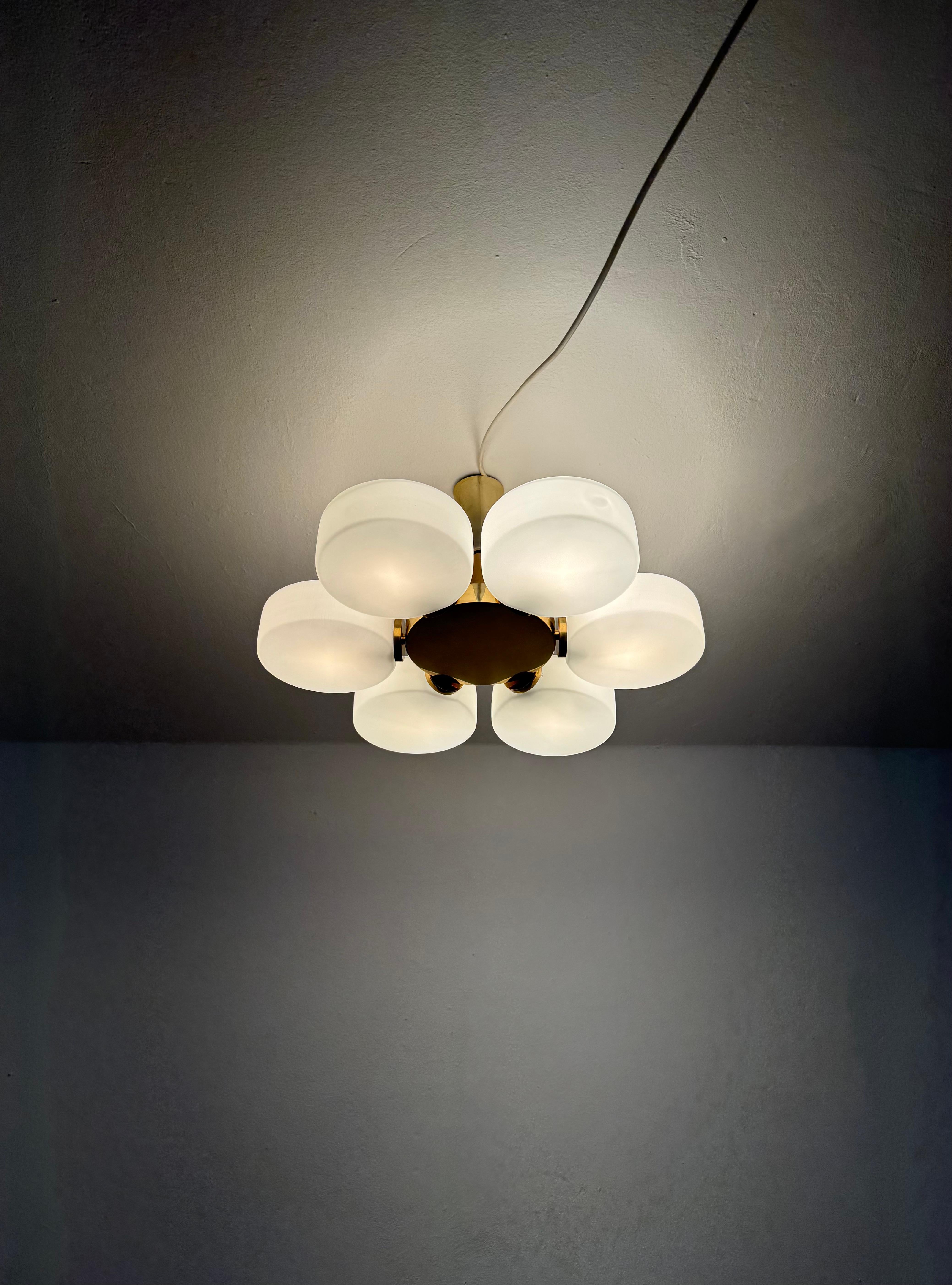 Lampadario Sputnik Opaline di Kaiser Leuchten in vendita 2