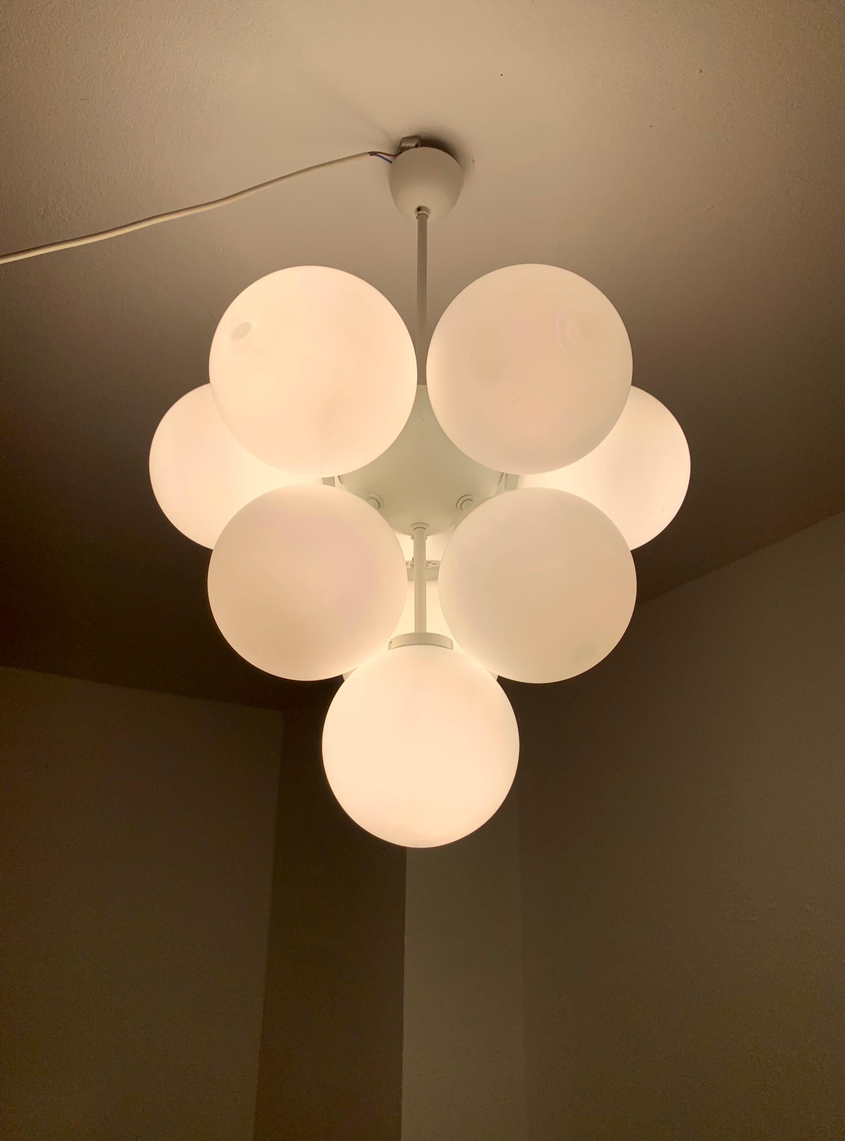 Lampadario Sputnik Opalino in vendita 4