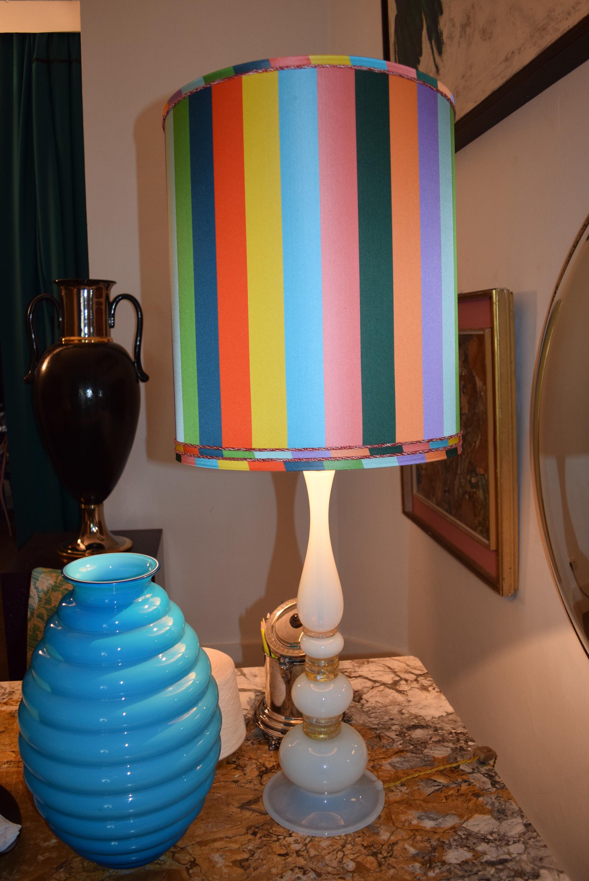 Table lamp in Murano glass, Venice
Custom-made shade in Aurelia silk fabric, Gert Voorjans for Jim Thompson