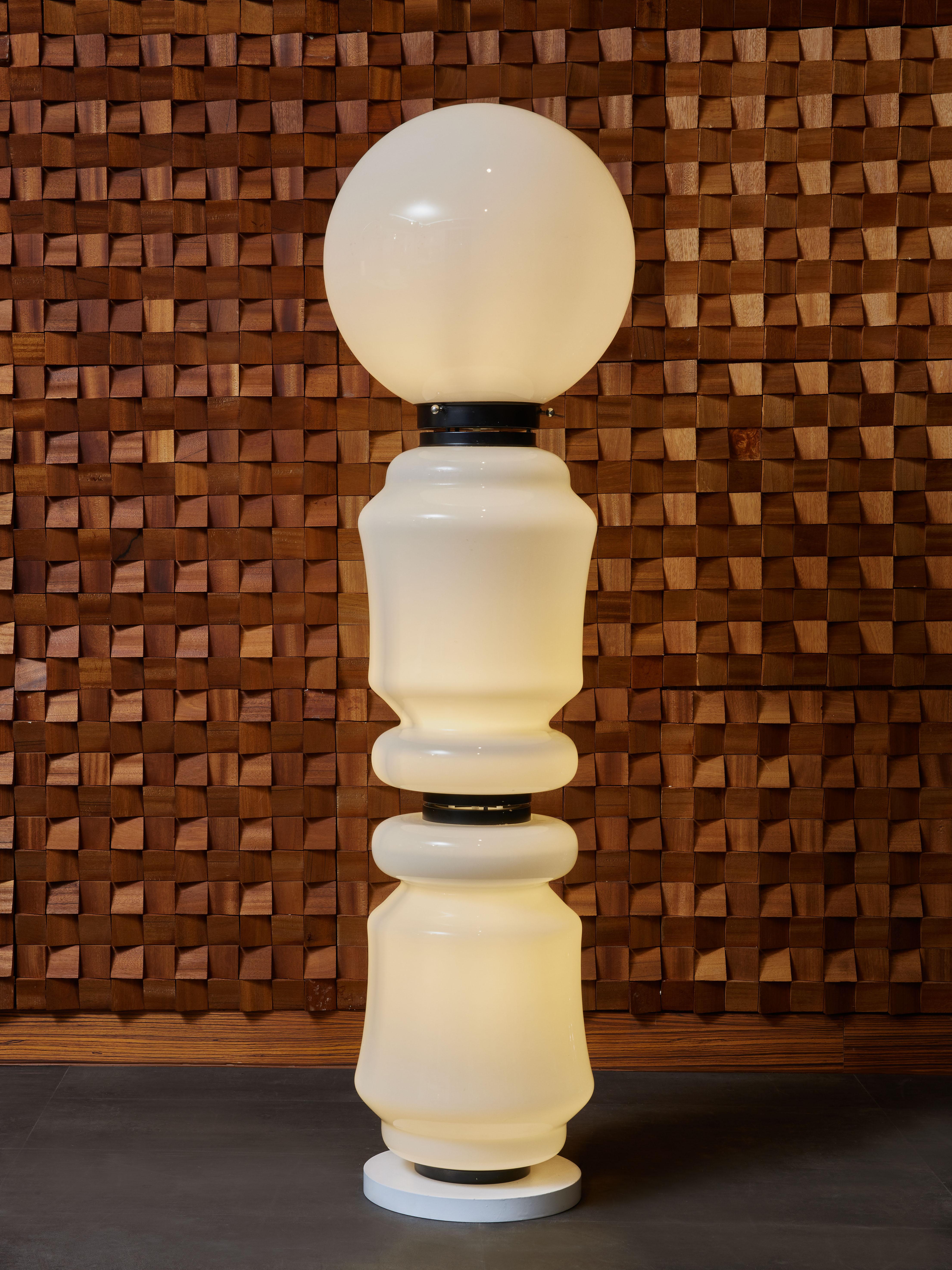 Mid-Century Modern Opaline Vistosi Floor Lamp For Sale