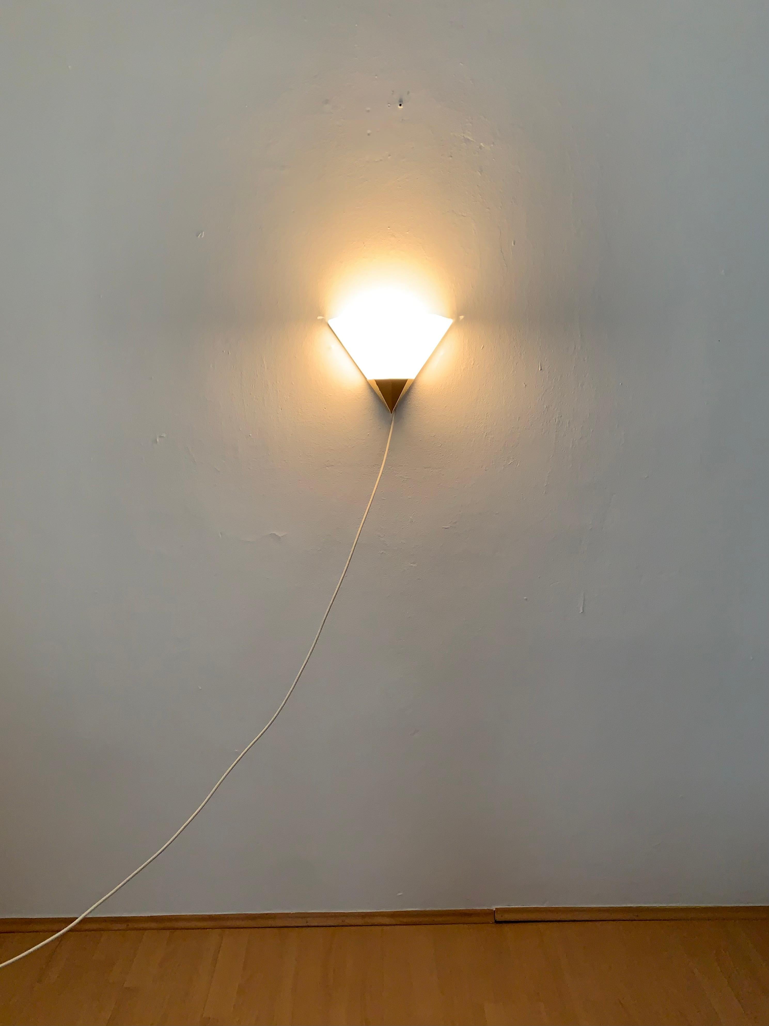 Lámpara de pared Opaline de Glashütte Limburg en venta 3