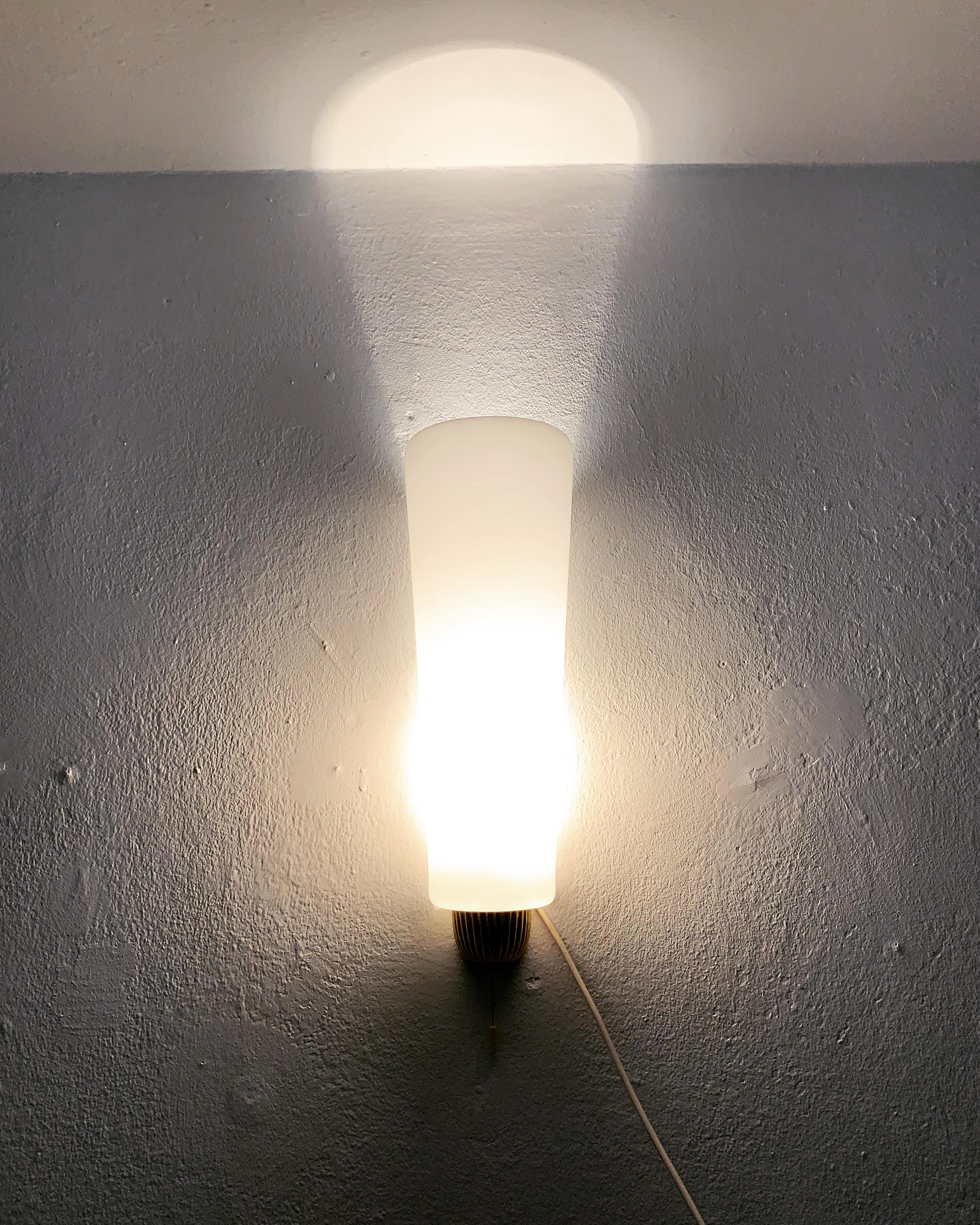 Opaline Wall Lamp by Wilhelm Wagenfeld for Peill and Putzler For Sale 6