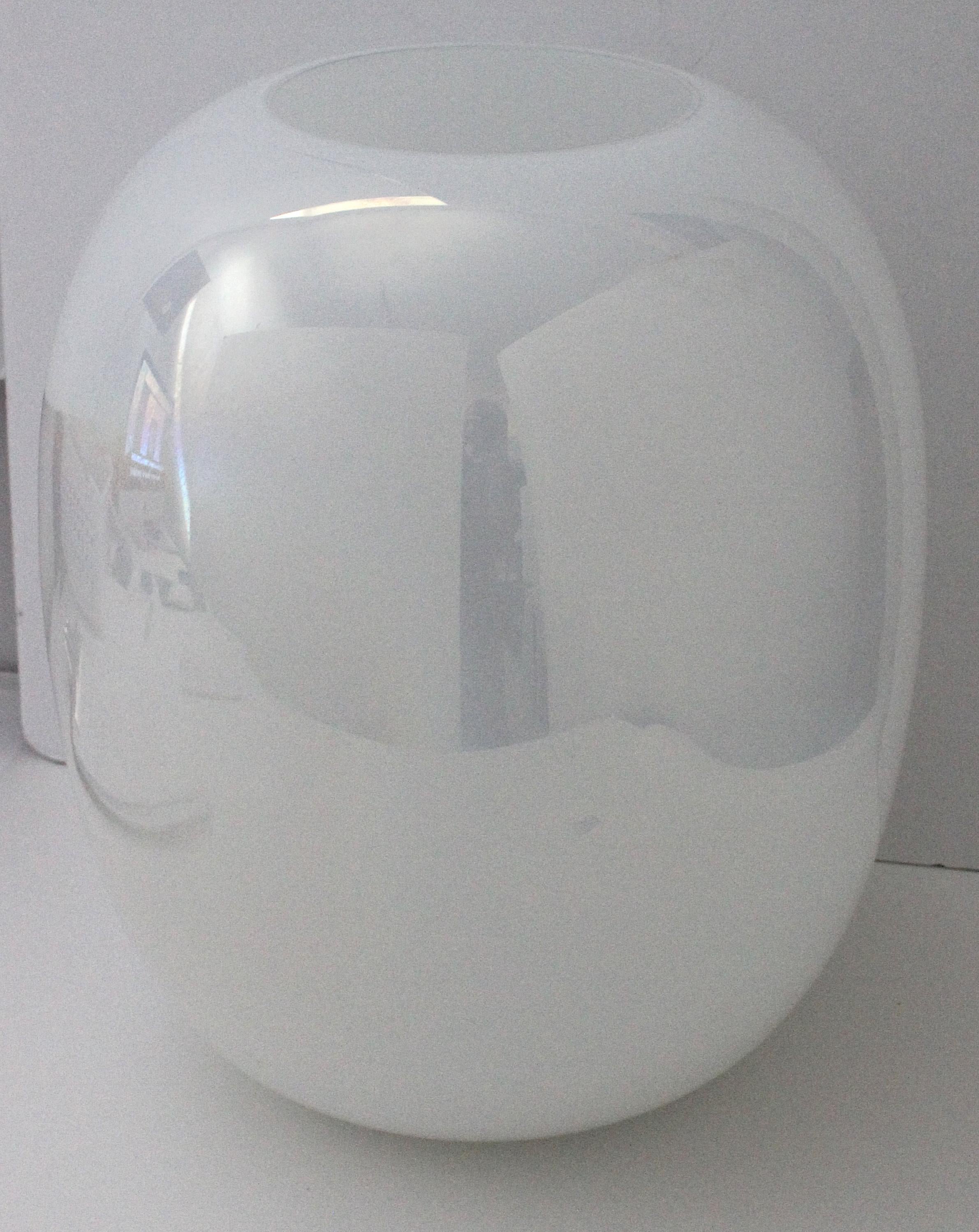 Vase de Murano en opaline blanche en vente 4