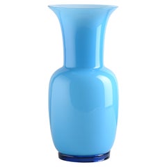 Jarrón de cristal Opalino con interior blanco leche aguamarina by Venini
