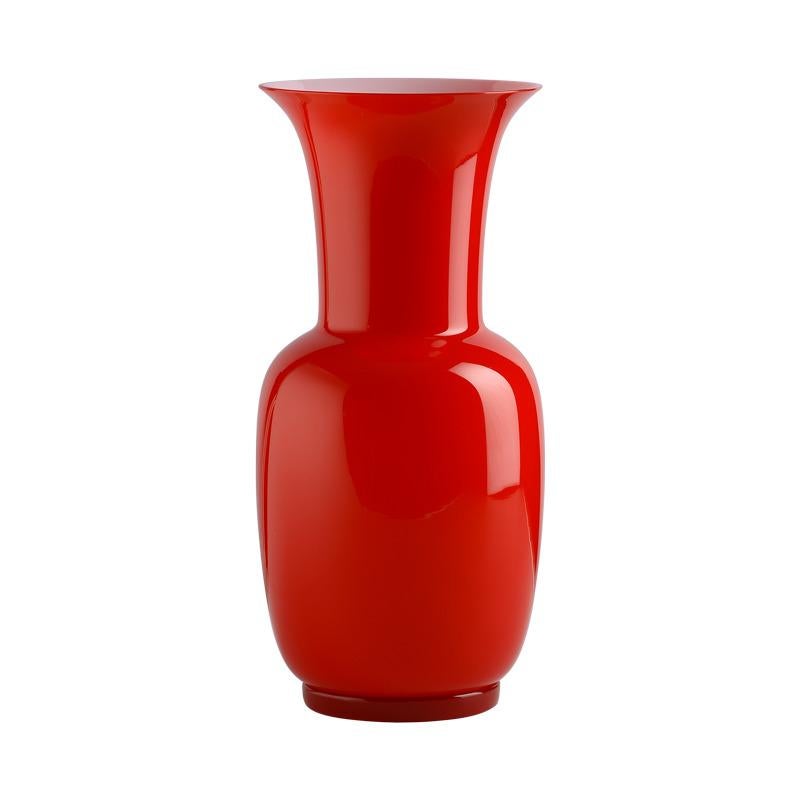 Vaso in vetro Opalino in rosso e bianco latte di Venini in vendita