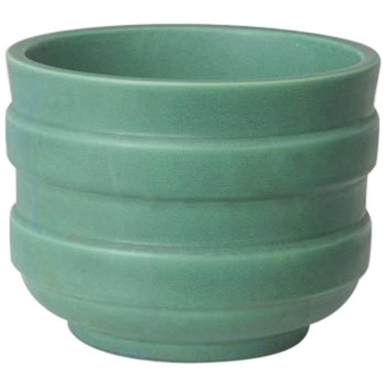 Modern Opaque Green Italian Enamelled Ceramic Vase by Gio Ponti 20th Century Design 