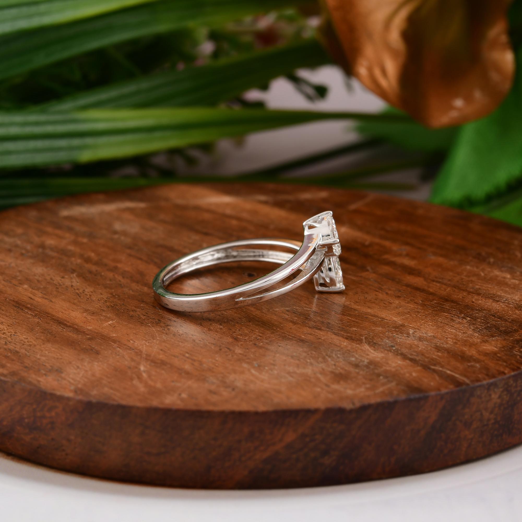 For Sale:  Open 0.39cts Diamond Toi et Moi Ring in 18k White Gold Two Stone Engagement Ring 3