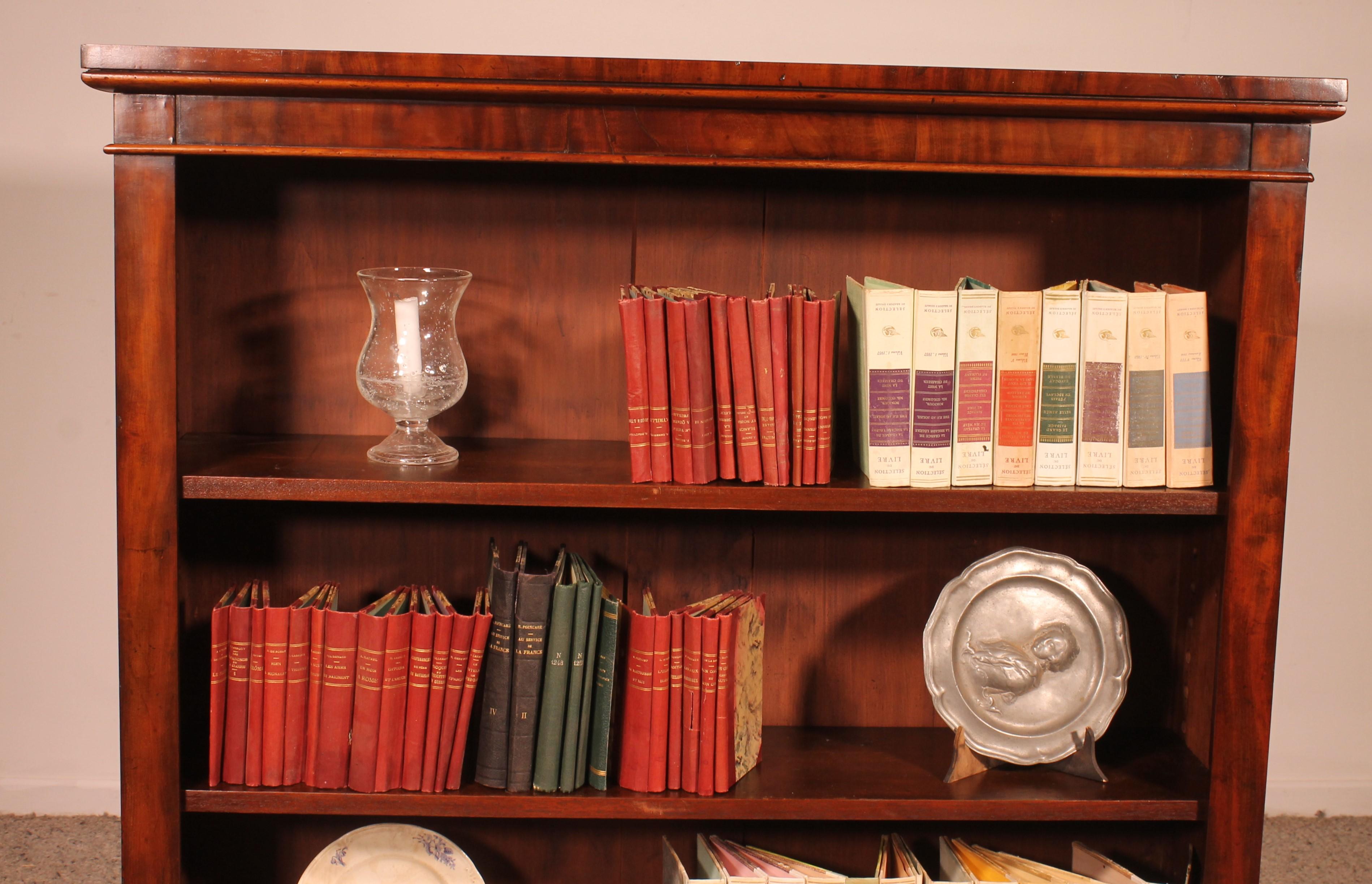 Offenes Bücherregal aus Mahagoni aus dem 19. Jahrhundert – England (Viktorianisch) im Angebot