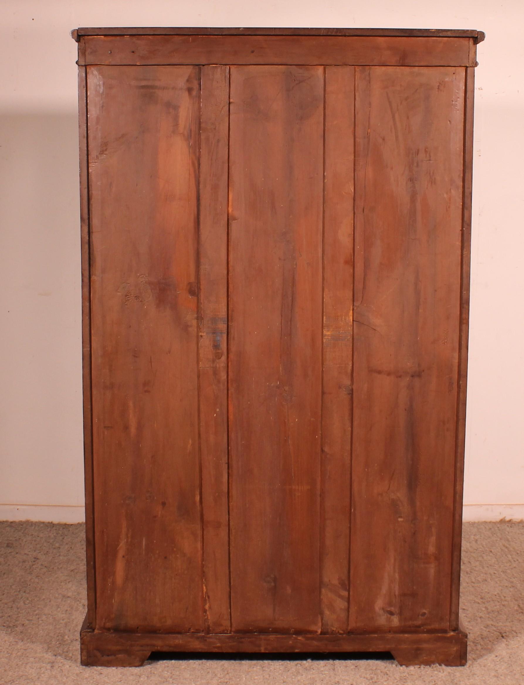 Libreria a giorno in mogano con intarsi del XIX secolo - Inghilterra in vendita 2