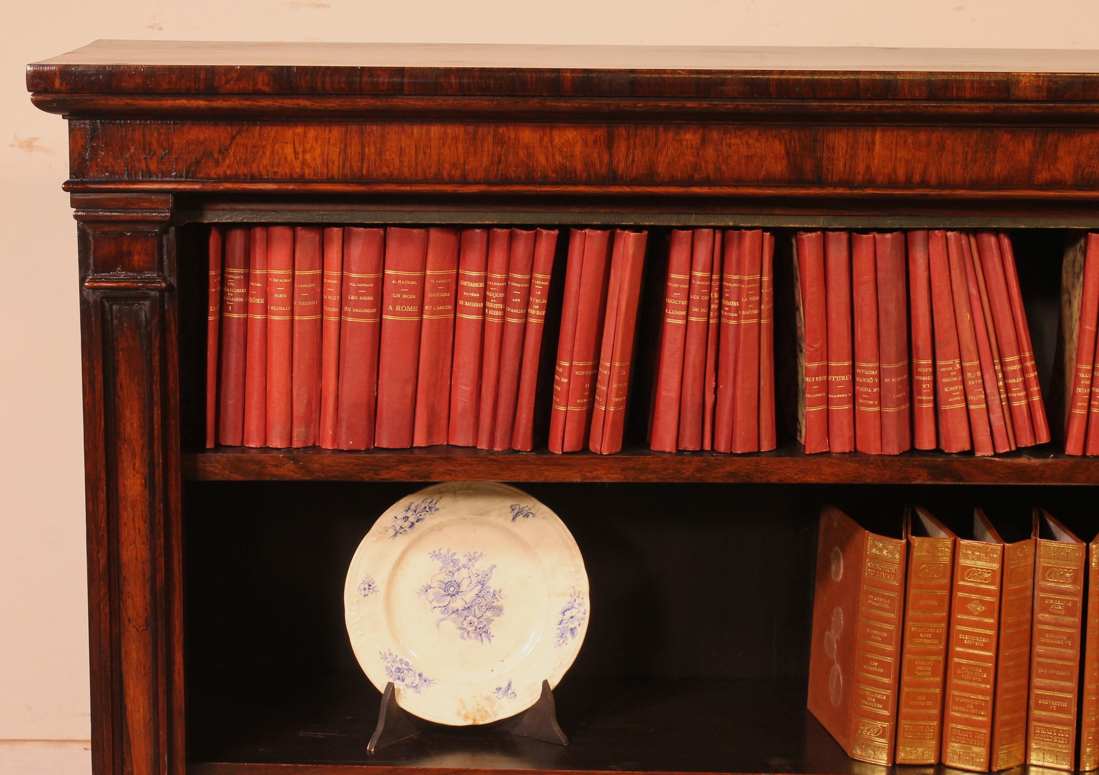 Open Bookcase in Rosewood circa 1800 Regency Period In Good Condition For Sale In Brussels, Brussels