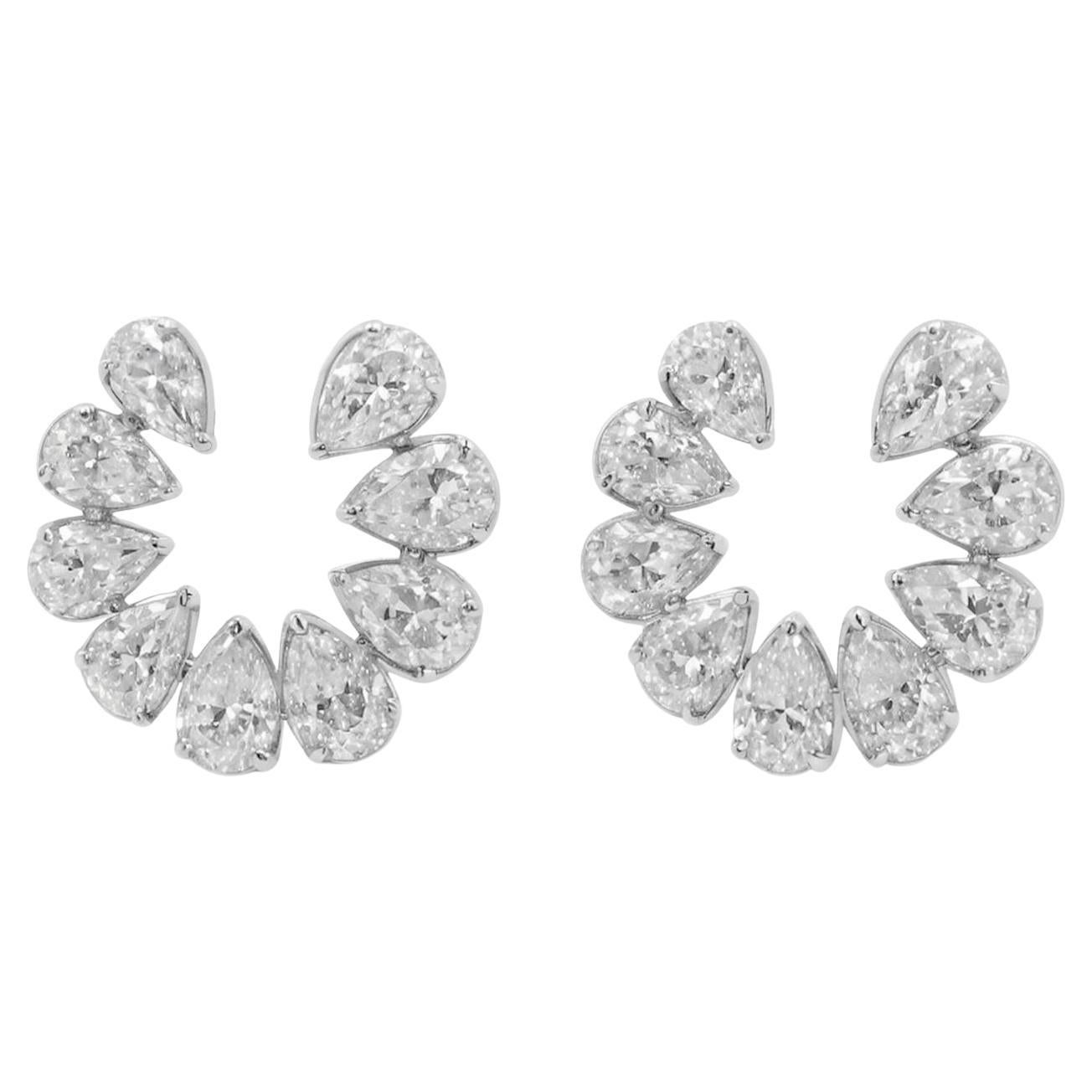Offener Kreis 18K Gelbgold Birnenschliff Diamant Ohrstecker im Angebot