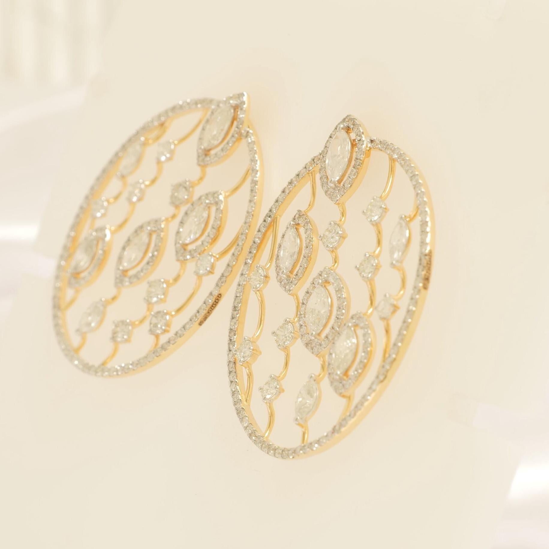 Donna Orecchini da cocktail con diamanti a cerchio aperto in oro massiccio 14K (certificati) in vendita
