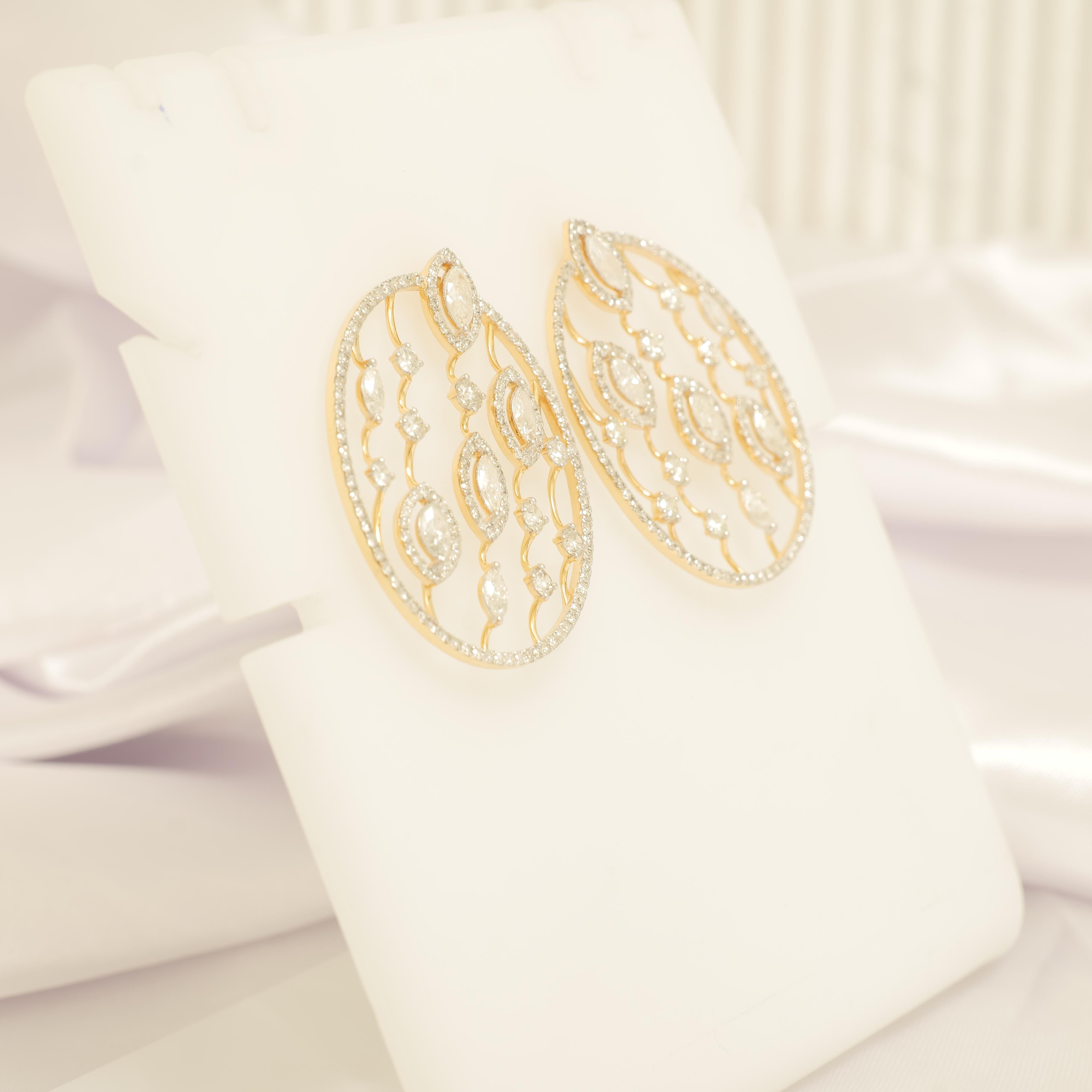 Orecchini da cocktail con diamanti a cerchio aperto in oro massiccio 14K (certificati) in vendita 2