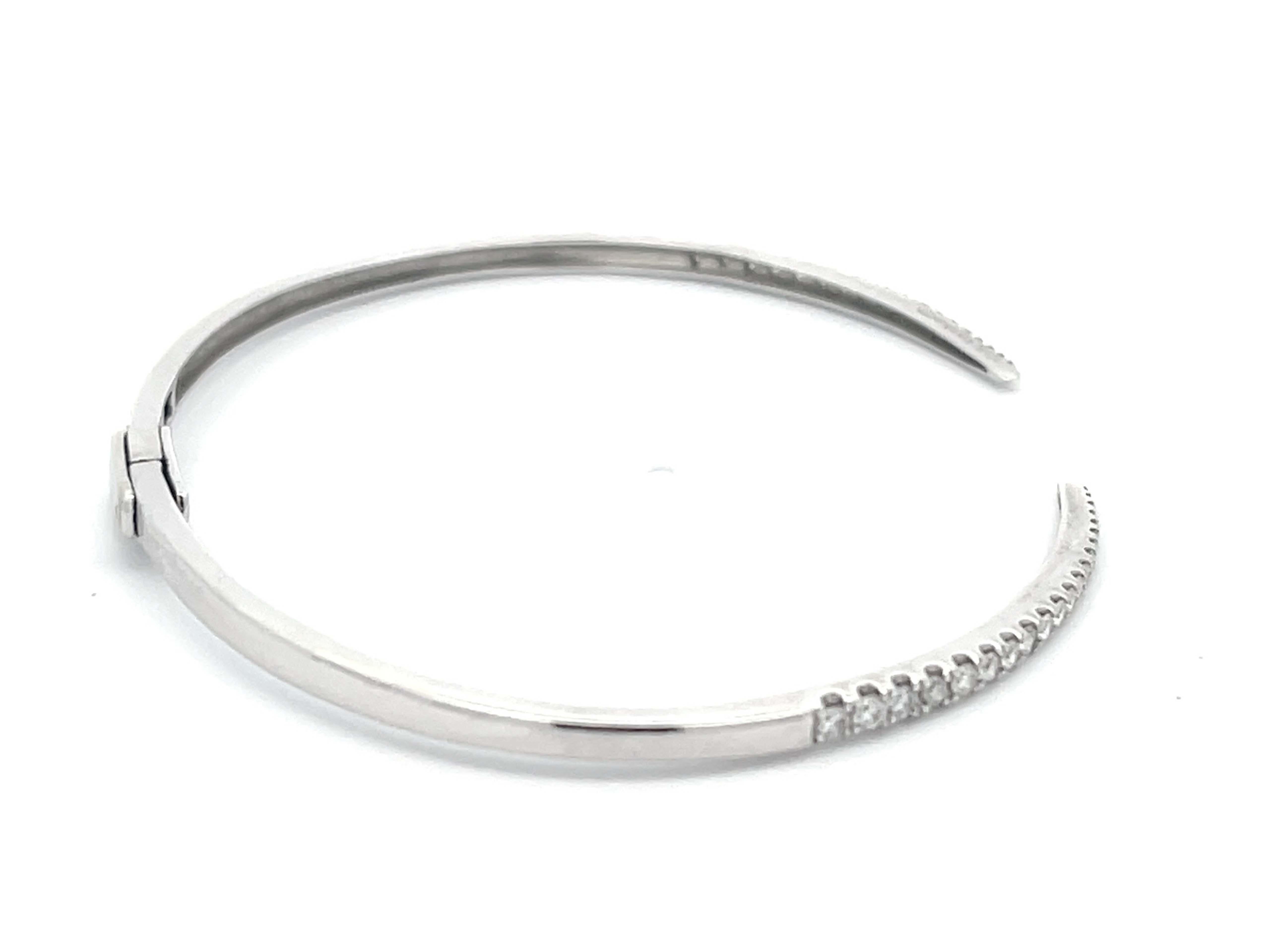Women's or Men's Open Claw Diamond Bangle in 14k White Gold For Sale