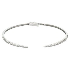 Bracelet en or blanc 14k à griffes ouvertes et diamants