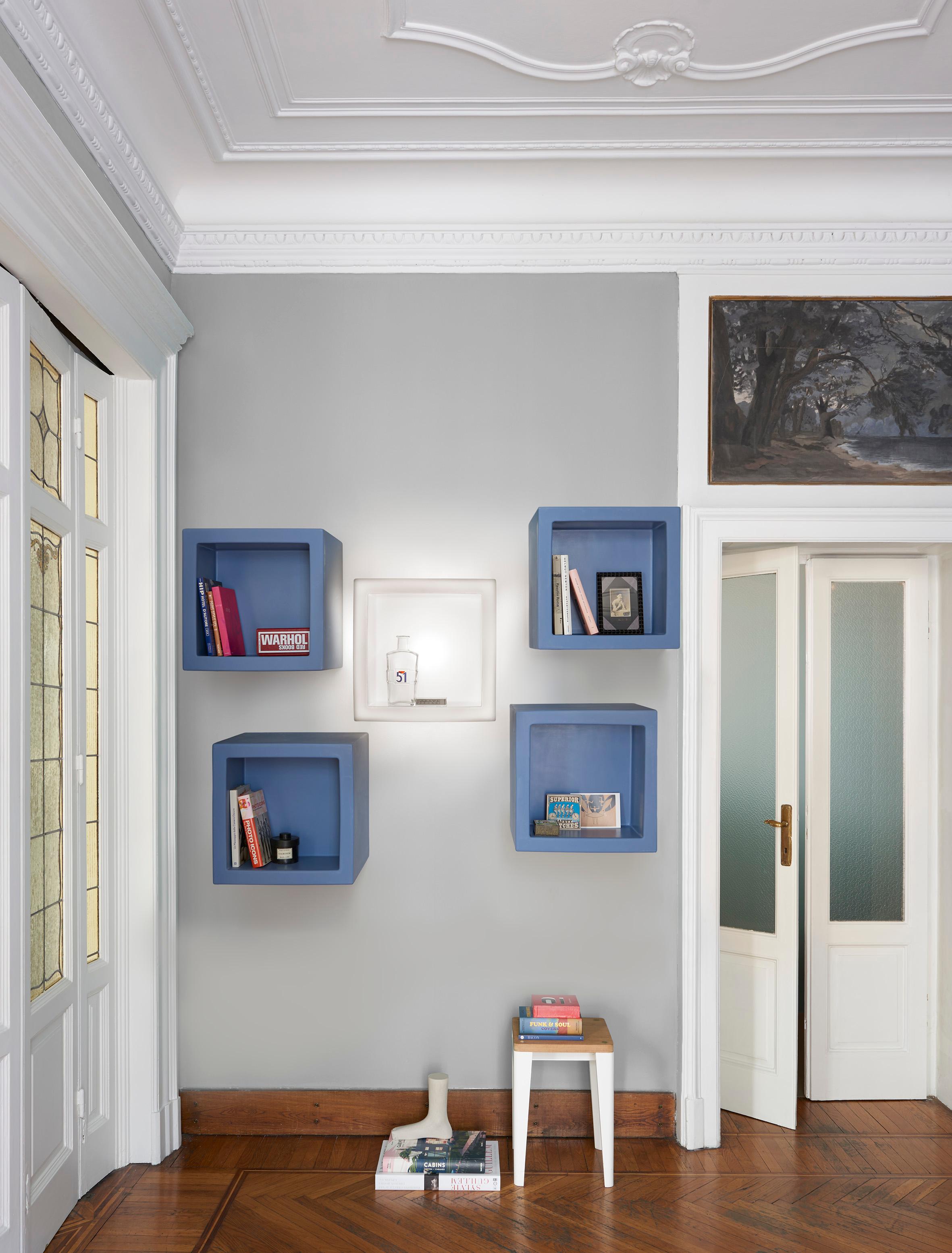 Open Cube 45 Lighted Modular Display by SLIDE Studio
Dimensions: D 43 x W 43 x H 43 cm.
Materials: Polyethylene.
Weight: 6 kg.

Available in different color options. Available in two different sizes. This product is suitable for indoor and outdoor