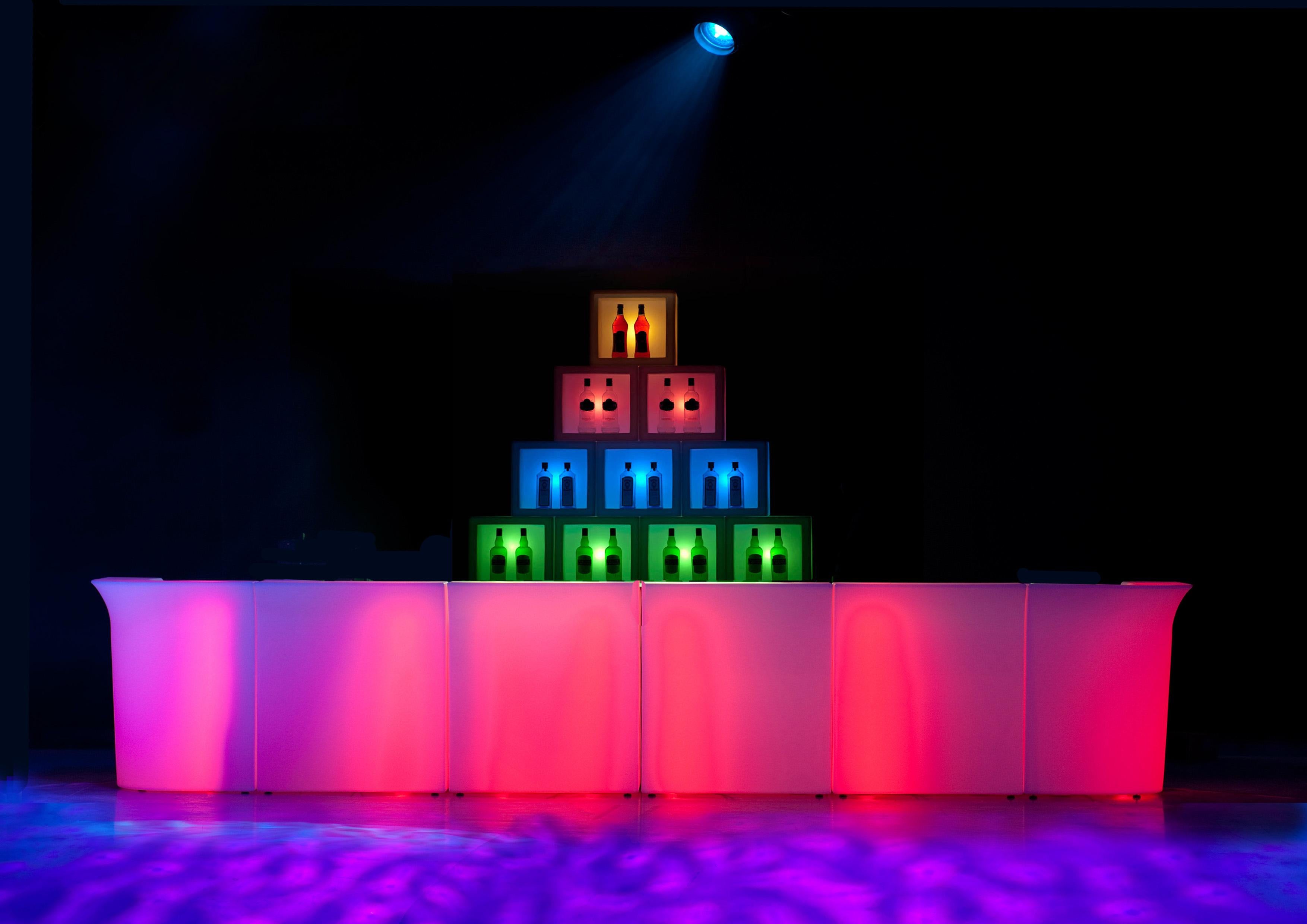 Contemporary Open Cube 45 Lighted Modular Display by SLIDE Studio For Sale