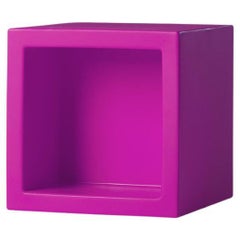 Expositor modular Open Cube 45 Sweet Fuchsia de SLIDE Studio