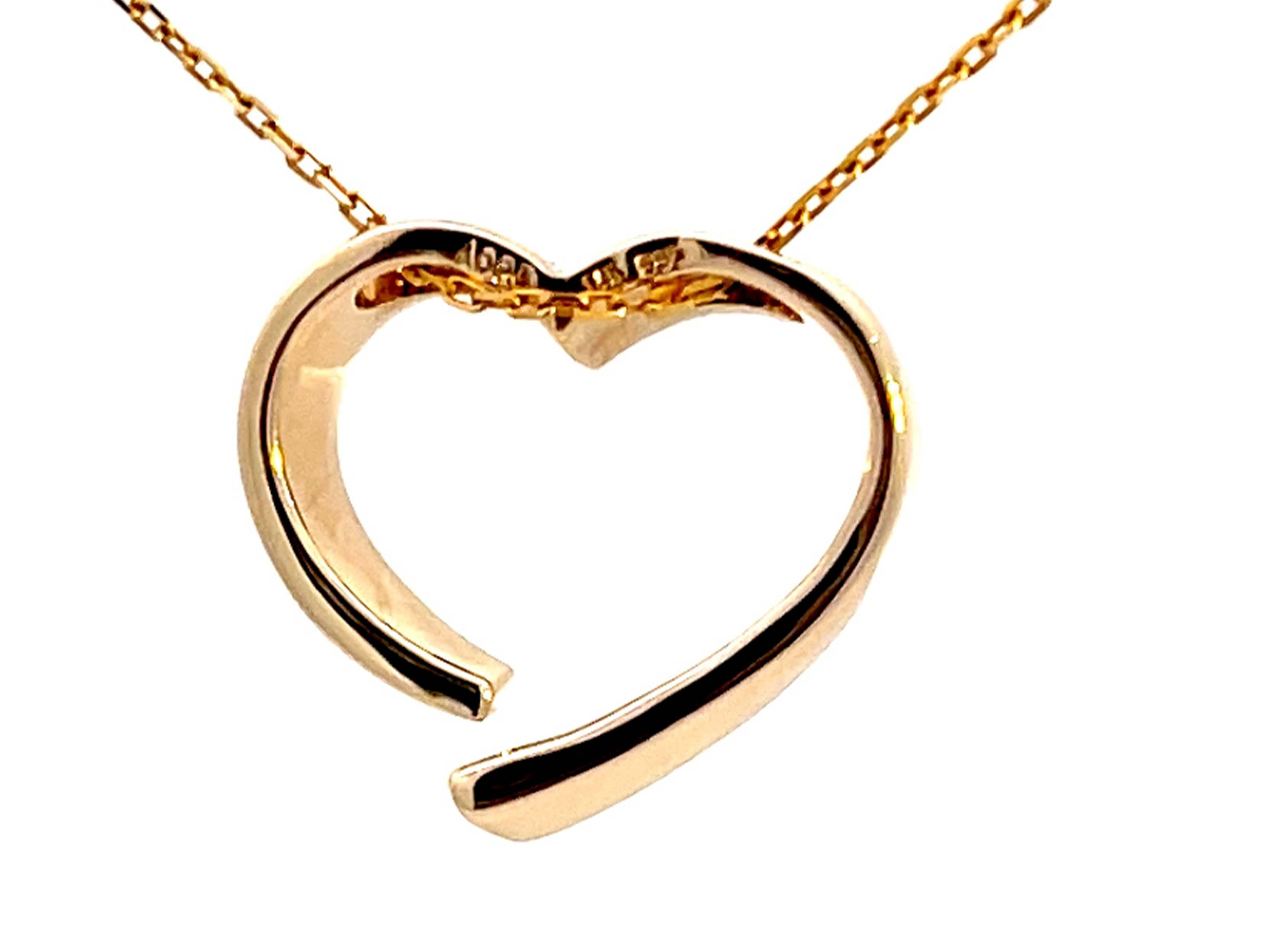 Open Diamond Heart Pendant with Chain in 14k Yellow Gold In Excellent Condition For Sale In Honolulu, HI