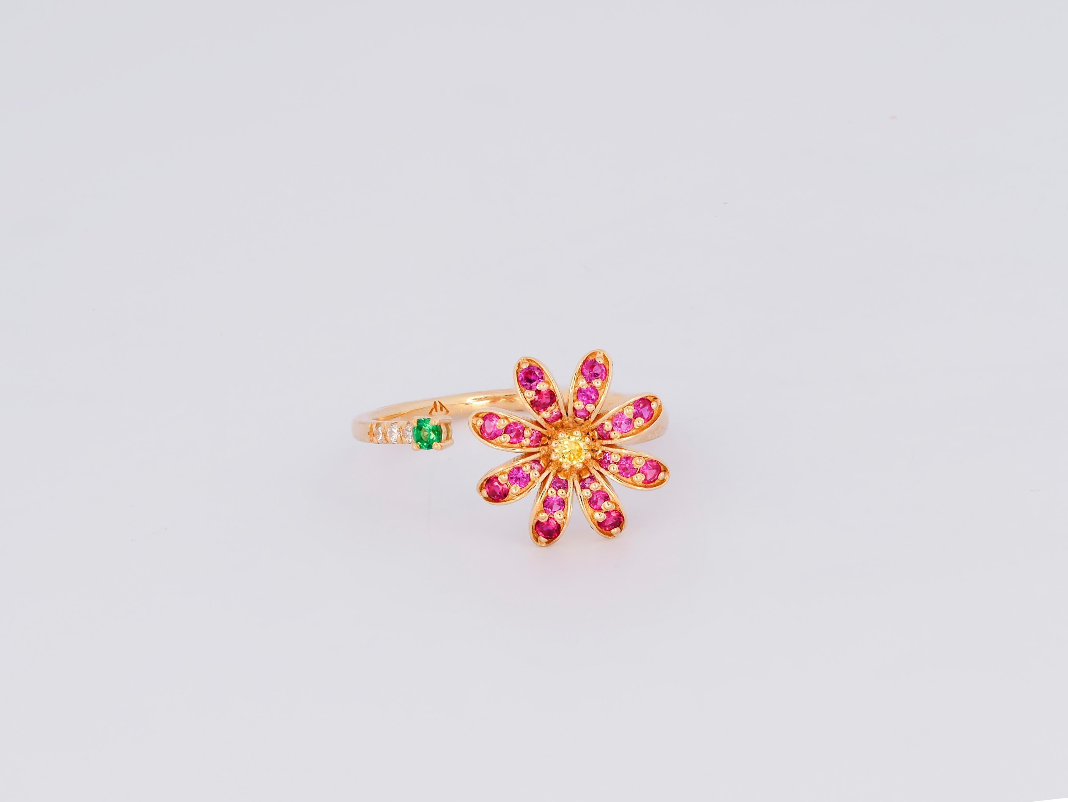 Modern Open ended flower ring in 14k gold
