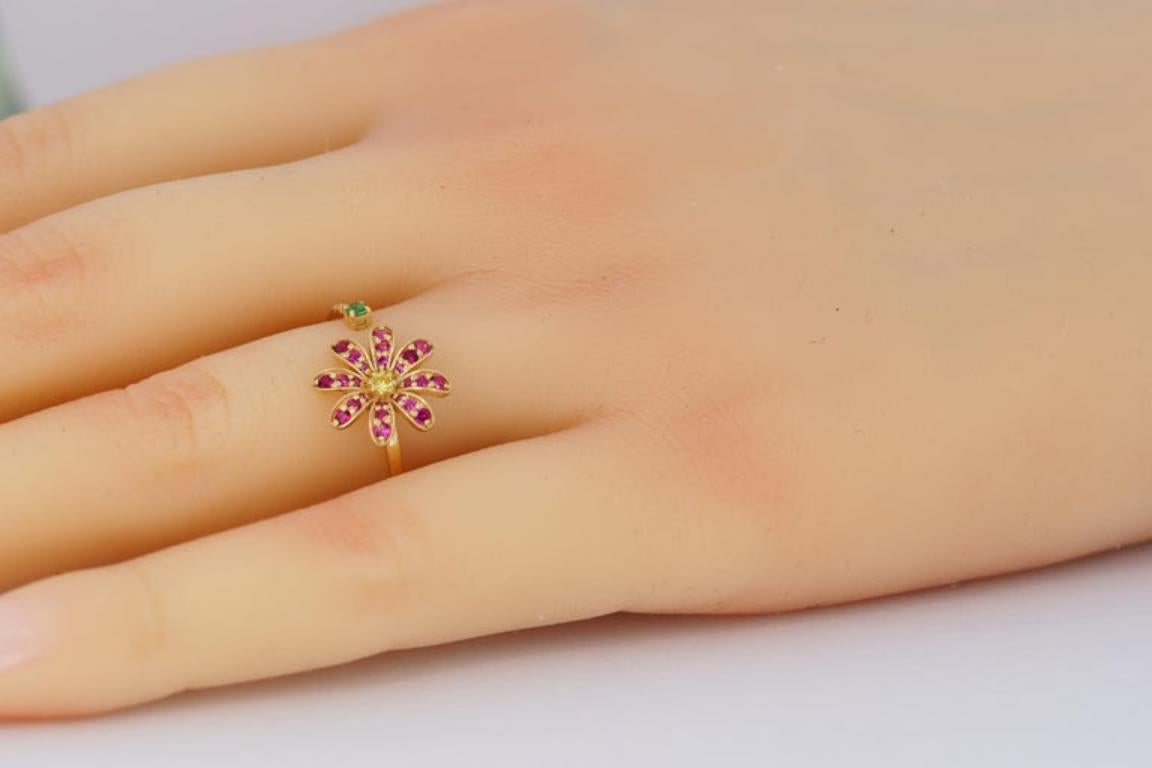 Open Ended Flower Ring in 14k Gold 9