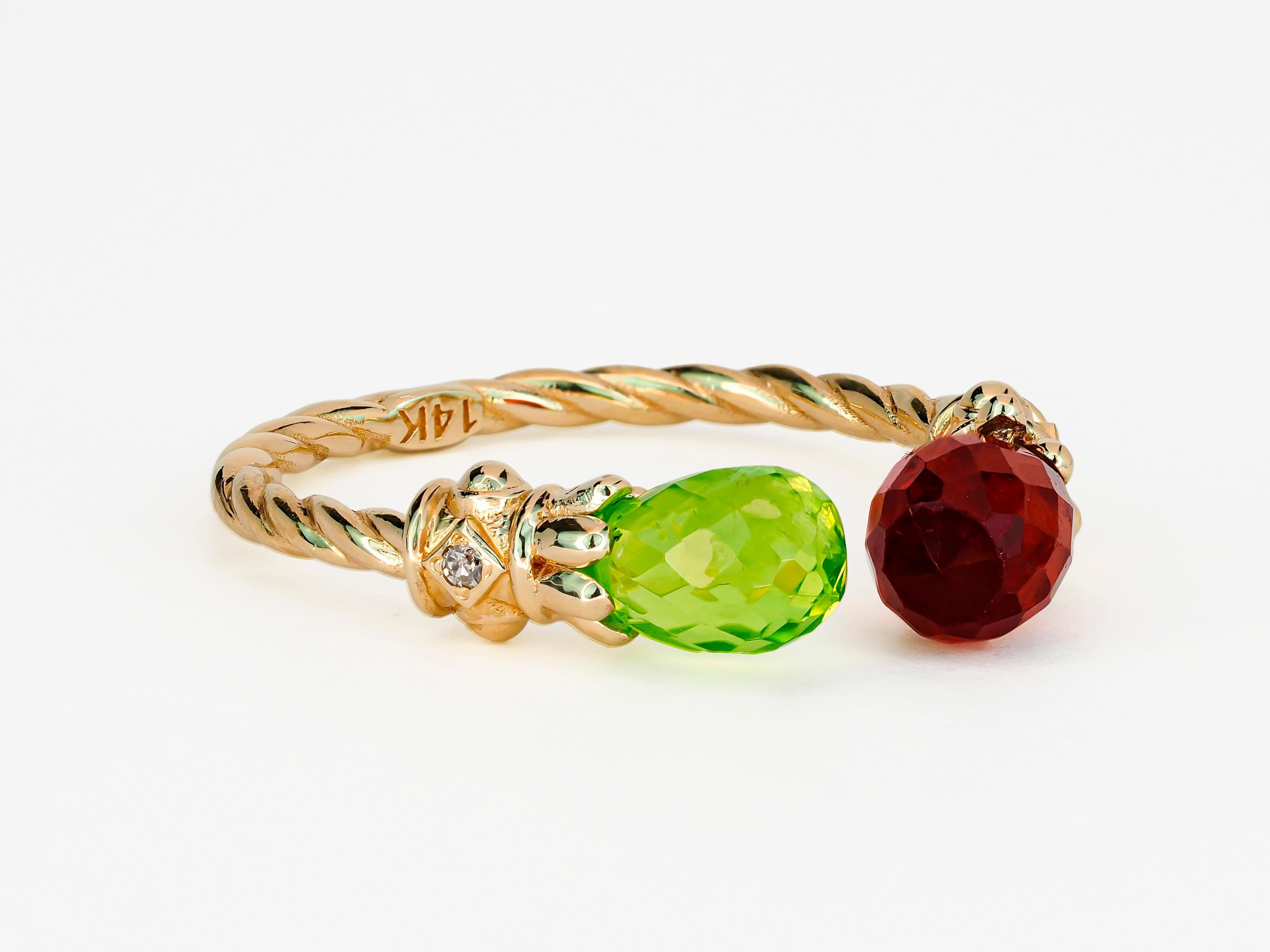 Open ended peridot, garnet 14k gold ring.  In New Condition For Sale In Istanbul, TR