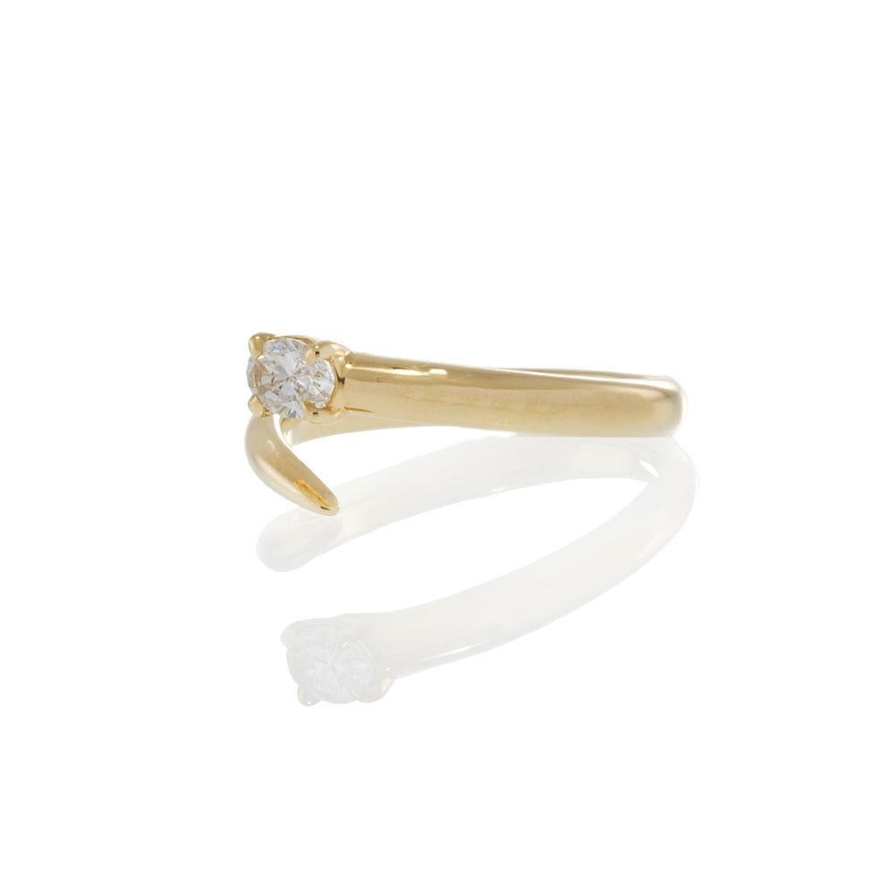 Taille ovale Bague à doigt ouvert avec diamant ovale en or jaune 18K en vente