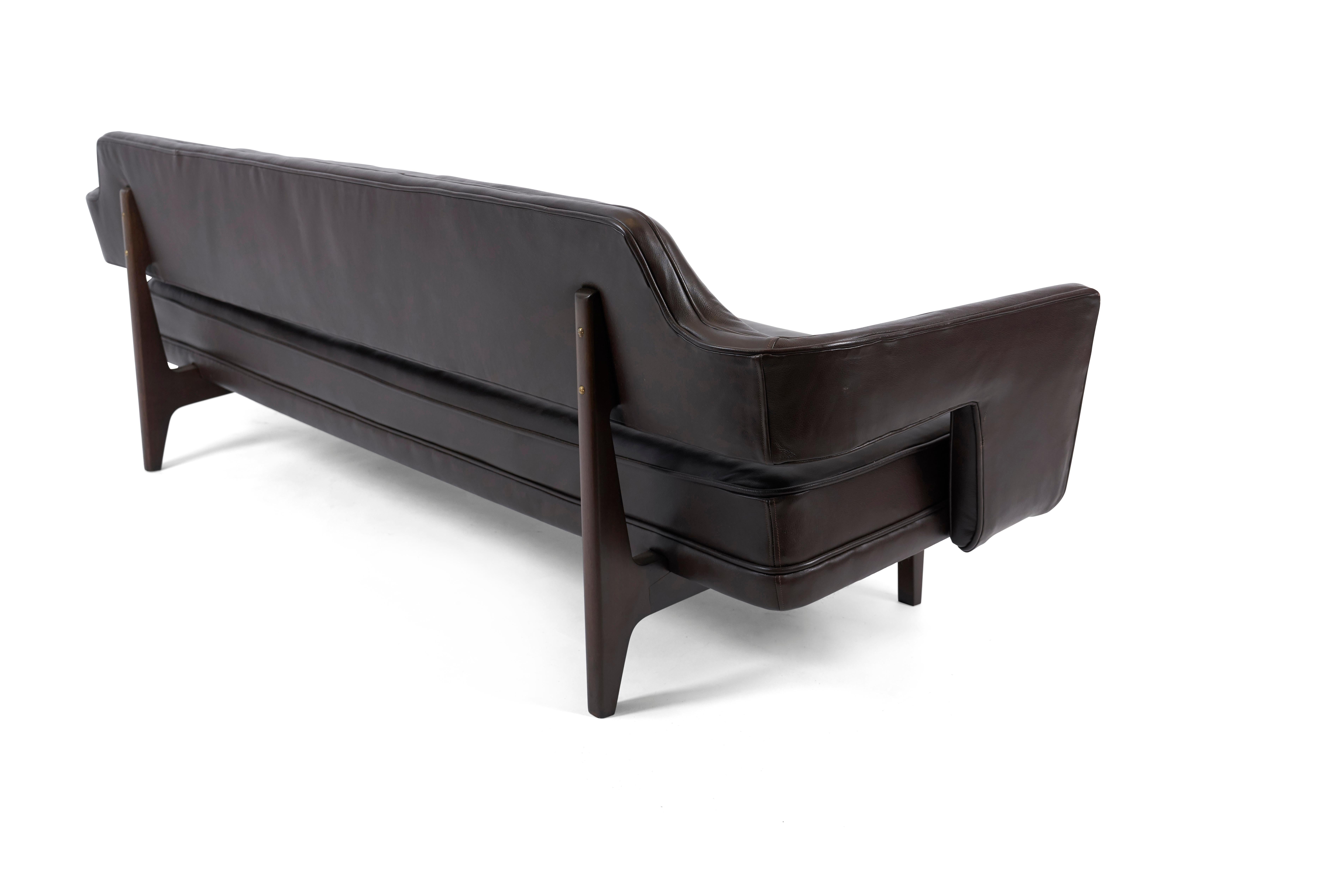 Open Frame Sofa by Edward Wormley for Dunbar In Good Condition In Chicago, IL