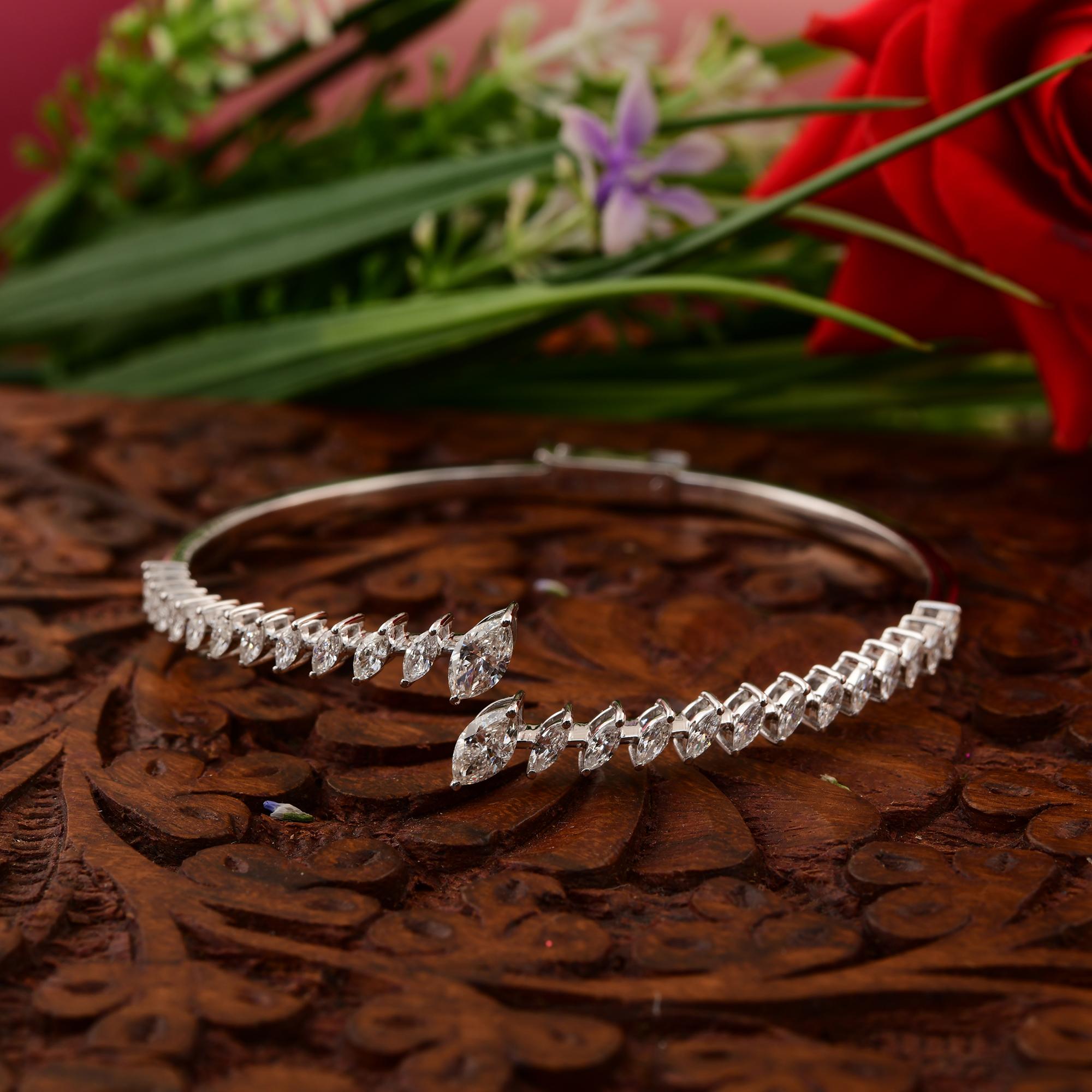 Open Front Diamond 18K White Gold Cuff Bangle Bracelet Engagement Gift for Her For Sale 2
