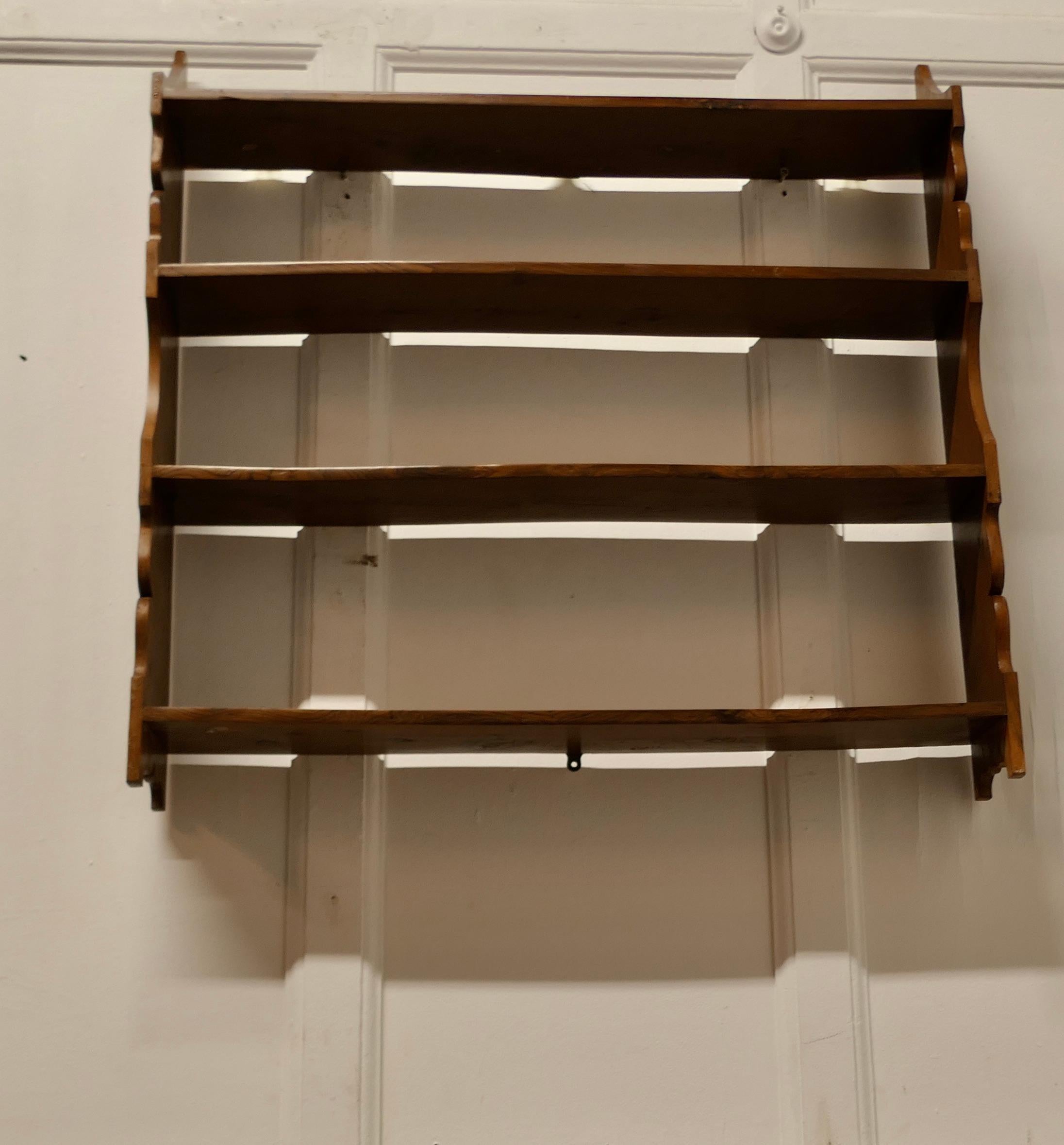 Wandhängendes Bücherregal aus Eibe mit offener Front (Adamstil) im Angebot